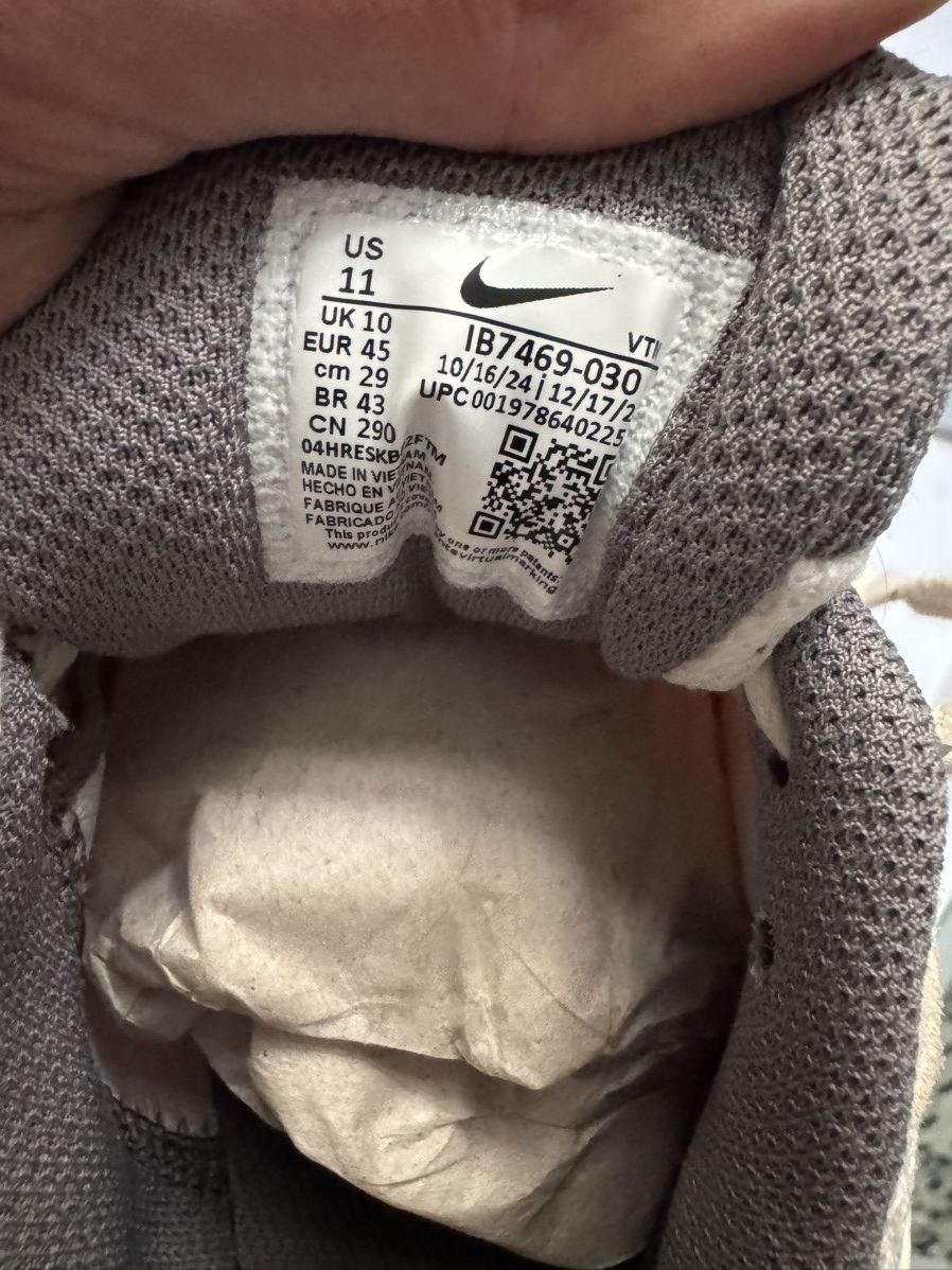 Nike Nike Vomero 5 Size US 11 / EU 44 - 6 Thumbnail