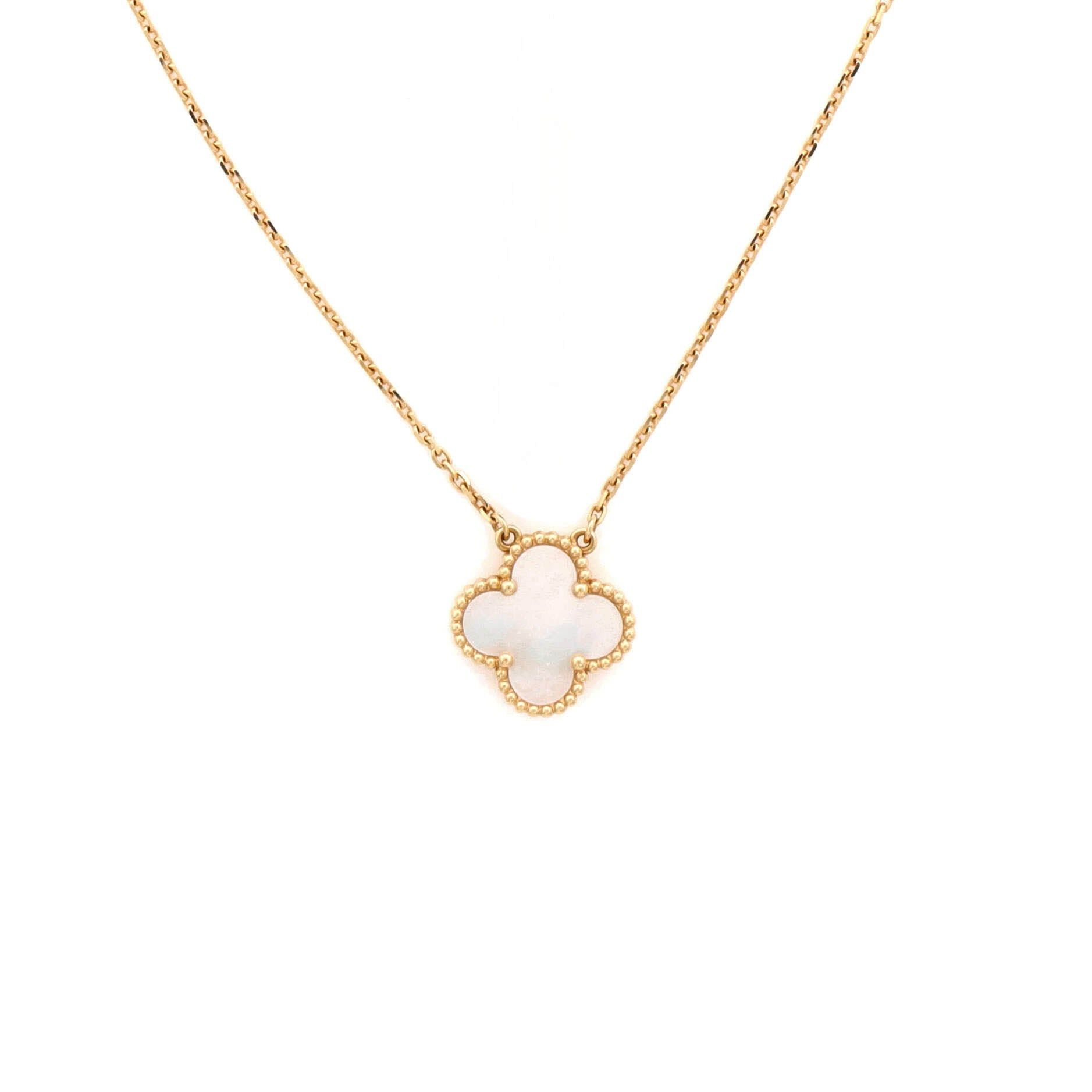 Van Cleef & Arpels Vintage Alhambra Pendant Necklace Size ONE SIZE - 1 Thumbnail