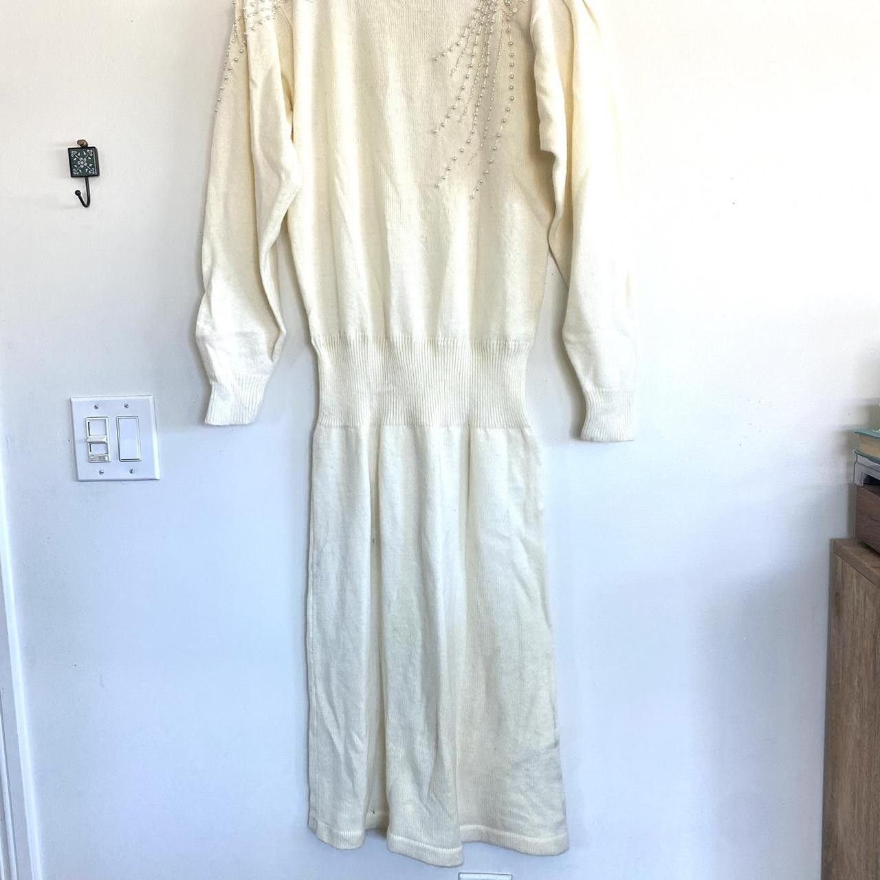 Vintage DARIAN CREAM BEADED SWEATER DRESS WOMENS SIZE MEDIUM VINTAGE Size M / US 6-8 / IT 42-44 - 3 Thumbnail