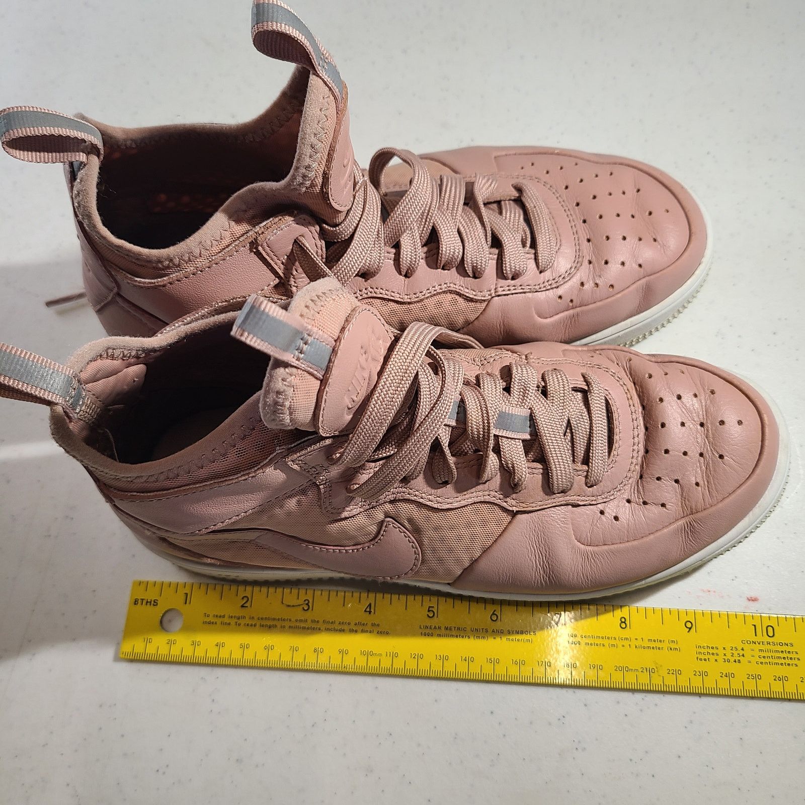 Nike Nike Air Force 1 Ultraforce Mid Particle Pink Sneaker Size 7 Size US 7 / IT 37 - 9 Thumbnail