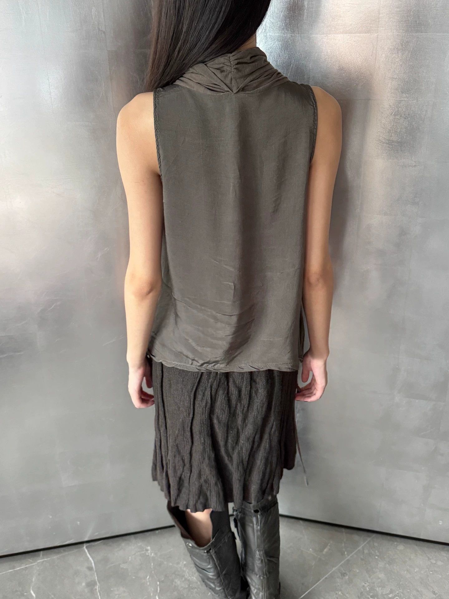 Marithe + Francois Girbaud MF Girbaud Pleated V-Neck Stretch Tank w/Drawstring 40 Size S / US 4 / IT 40 - 7 Thumbnail