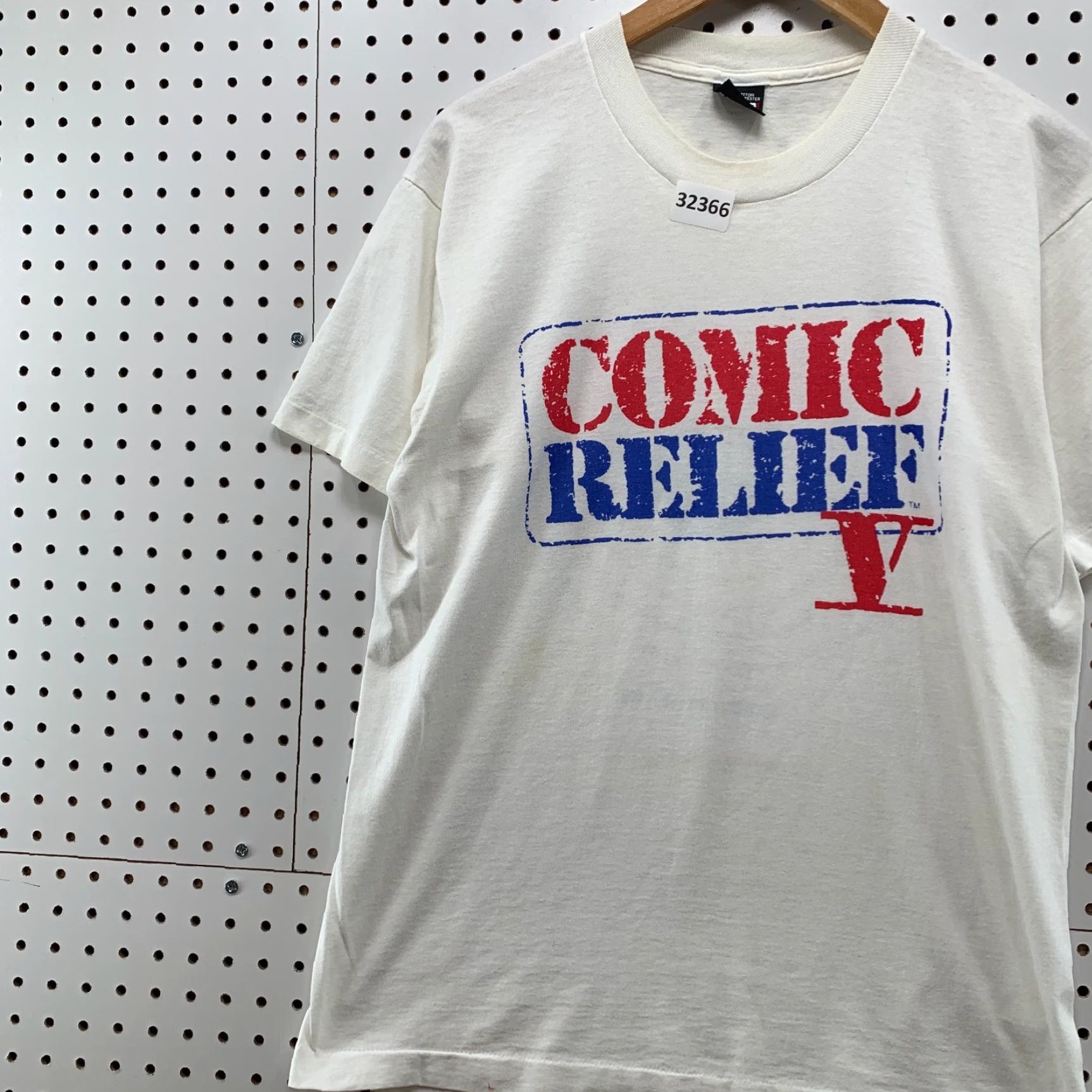 Vintage VINTAGE Screens Stars 90s Comic Relief Shirt Mens Large White Short Sleeve Crew Neck Single Stitch Robin Williams Size US L / EU 52-54 / 3 - 3 Thumbnail