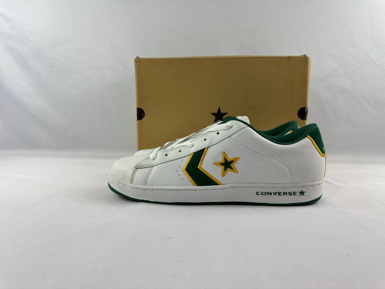 Converse Vintage Converse Low Pro 1K992 Sneakers Men's Size 13 Y2K Size US 13 / EU 46 - 4 Thumbnail