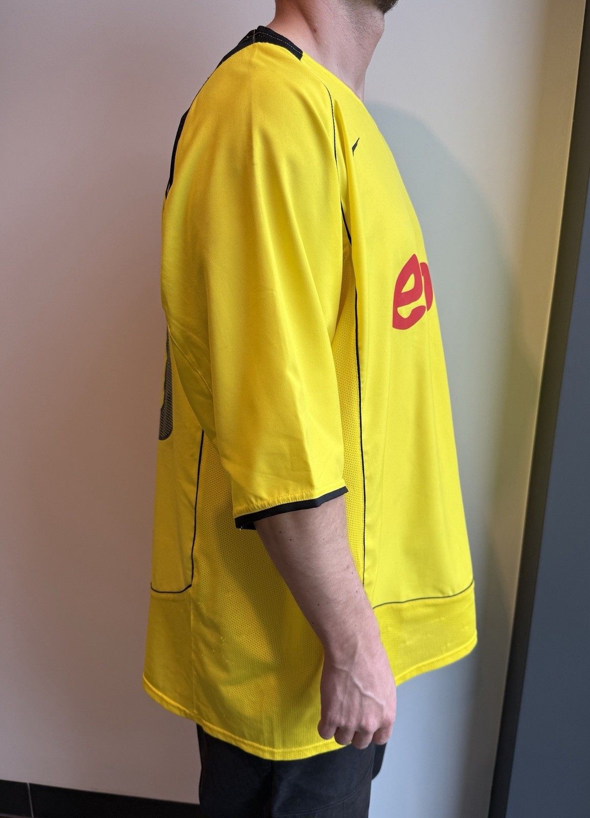 Nike Vintage Borussia Dortmund 2004 2005 Jersey Soccer Football Size US XXL / EU 58 / 5 - 6 Thumbnail