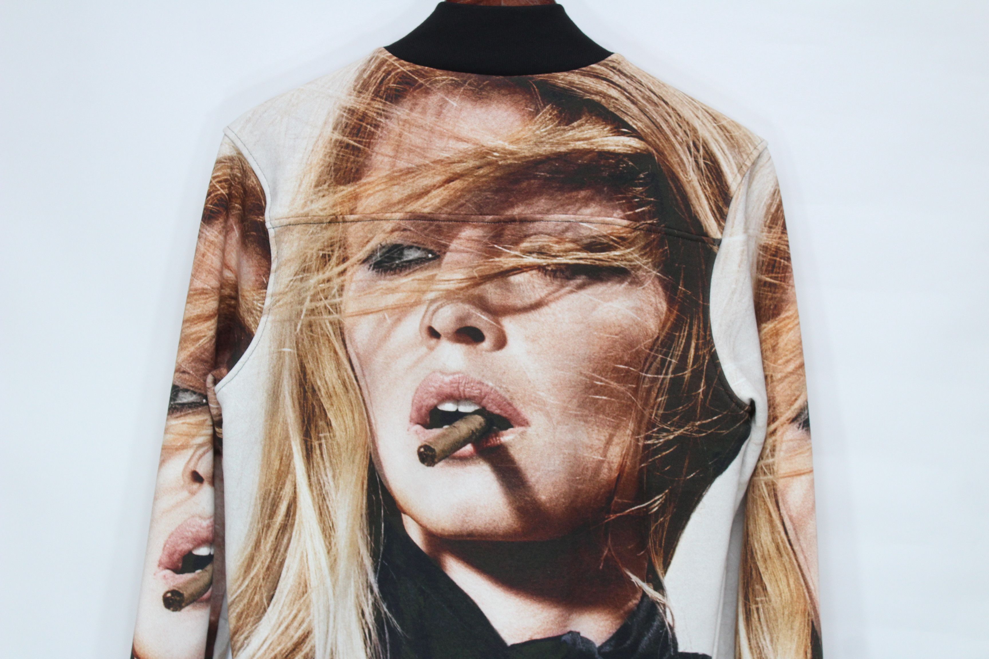 Limitato Limitato Kate Moss Cigar Photo Print Bomber Jacket S Size US S / EU 44-46 / 1 - 6 Thumbnail