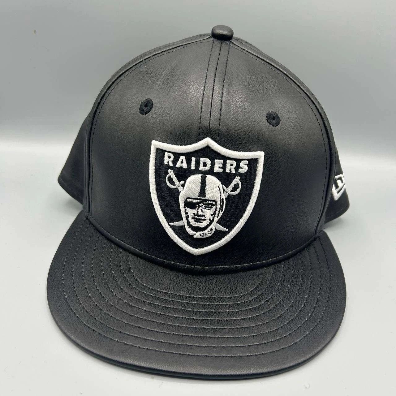 New Era Las Vegas Raiders Hat Men 7 1/8 Black PU Leather Fitted Cap Size ONE SIZE - 1 Thumbnail