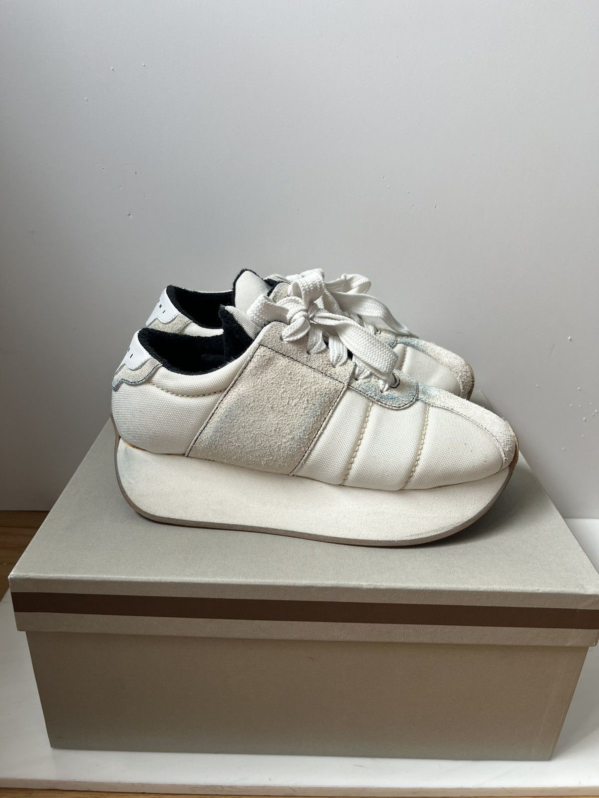 Marni Marni white Low Top Sneaker Size US 7 / EU 40 - 1 Thumbnail