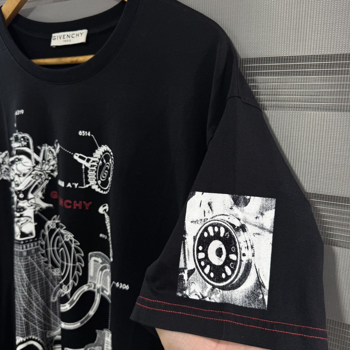 Givenchy Givenchy Black Schematics T-Shirt Size US XL / EU 56 / 4 - 12 Thumbnail
