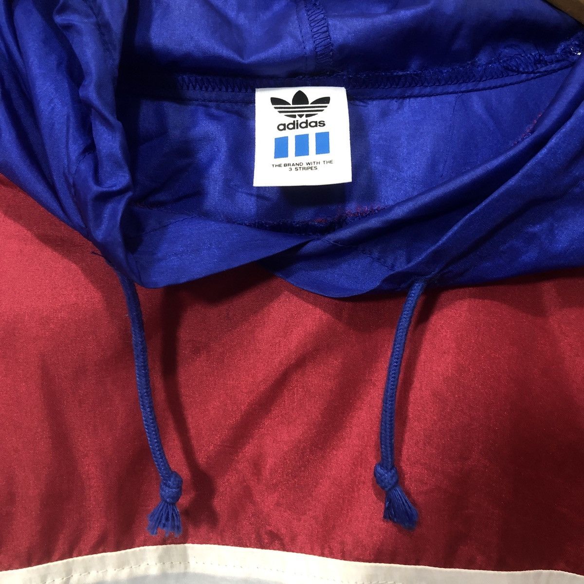 Adidas Vintage Adidas Nylon Pullover Jacket Size US M / EU 48-50 / 2 - 3 Thumbnail