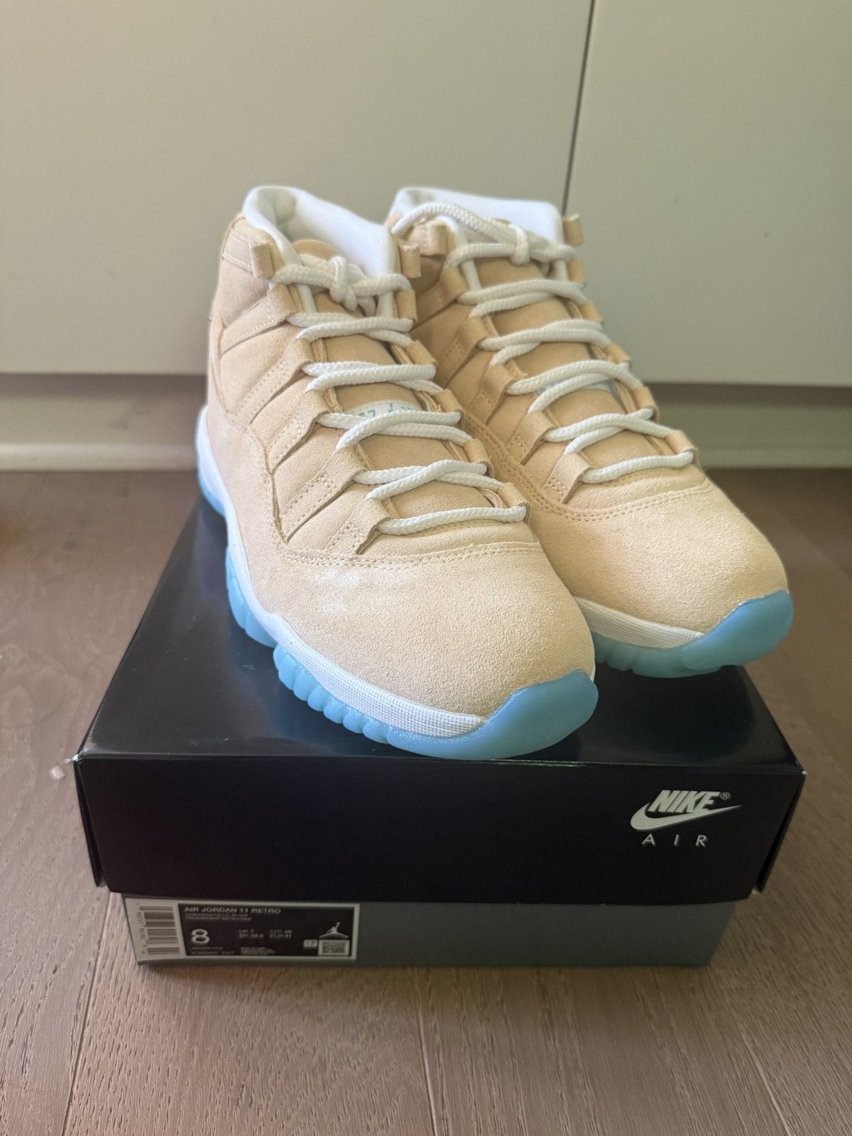 Jordan Brand Air Jordan 11 Retro ‘H-Town’ SHIPS FAST Size 8 Size US 8 / EU 41 - 1 Thumbnail