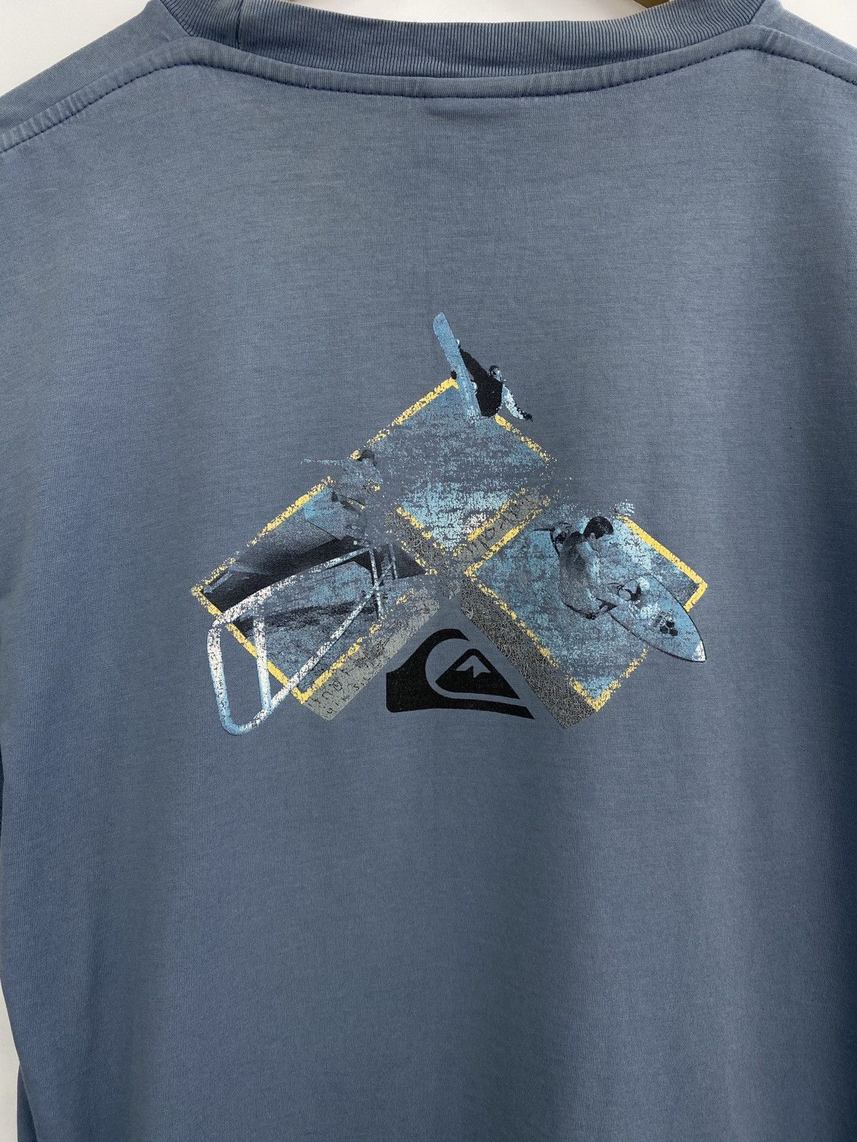 Quiksilver × Vintage Vintage 90s Quiksilver ski skateboard surfing t-shirt Size US M / EU 48-50 / 2 - 4 Thumbnail
