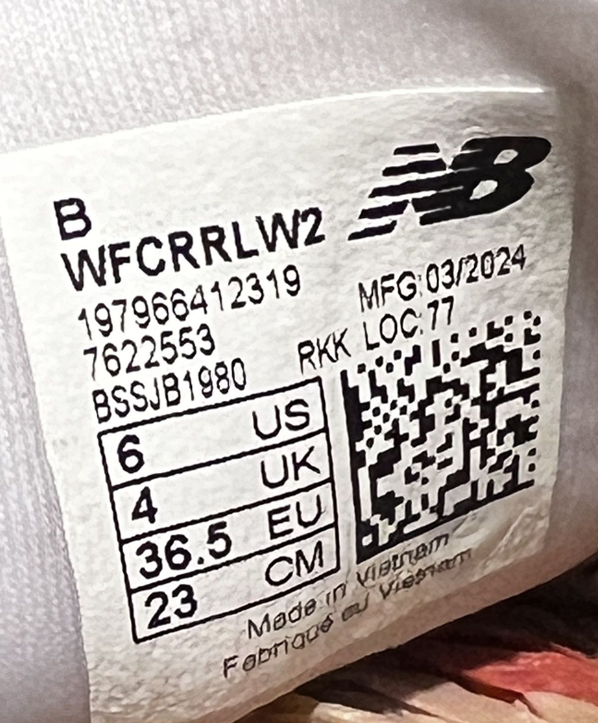 New Balance CLEAN New Balance FuelCell SuperComp Pacer v2 size 6 Womens Size US 6 / IT 36 - 9 Thumbnail