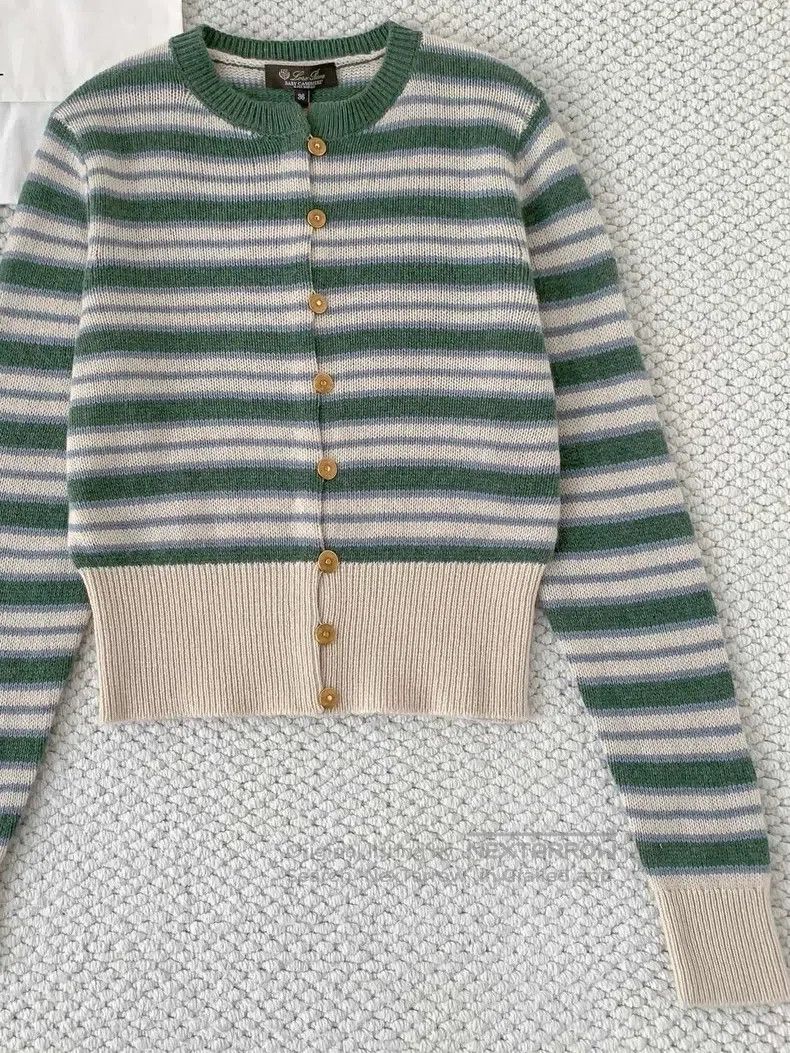 Loro Piana LORO PIANA Knitted Cardigan Size XS / US 0-2 / IT 36-38 - 1 Thumbnail