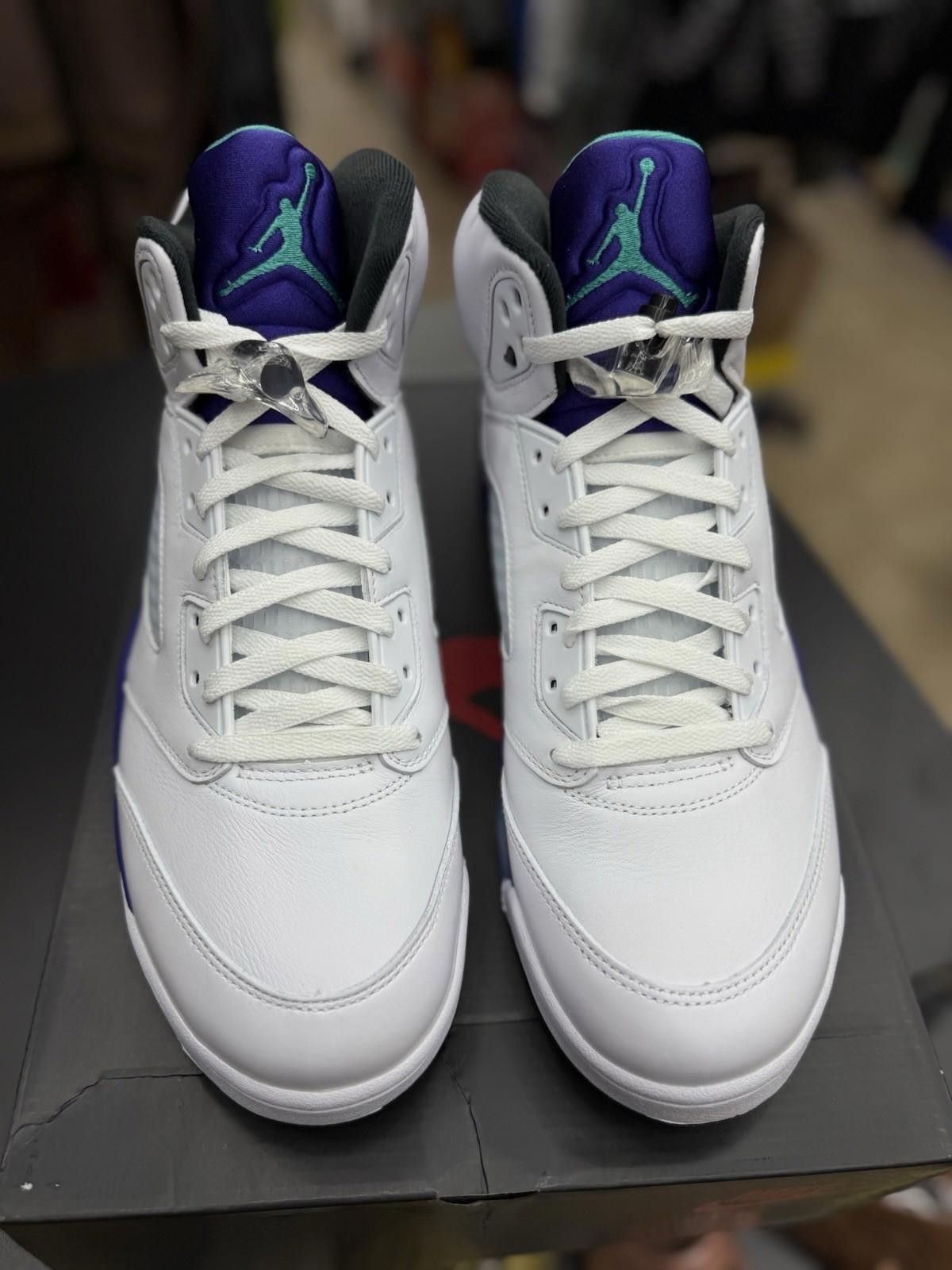 Jordan Brand Nike Air Jordan 5 Retro "Grape" (2025) Mens Size 13 NEW - Size US 13 / EU 46 - 9 Thumbnail
