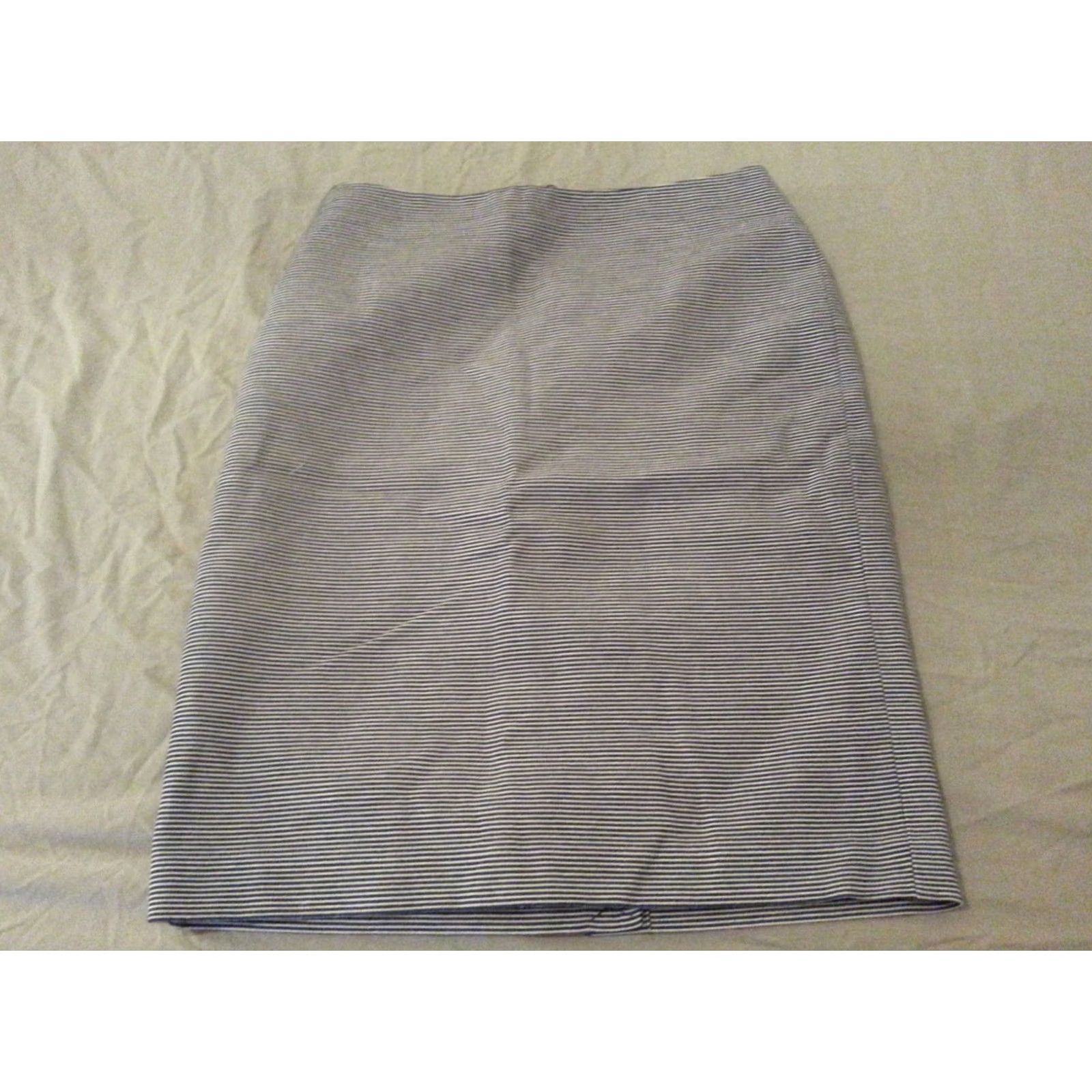 Talbots Womens Talbots Skirt 8 Gray Cotton Knee Length Skirt Regular Size 8 Womens Size 30" / US 8 / IT 44 - 2 Thumbnail