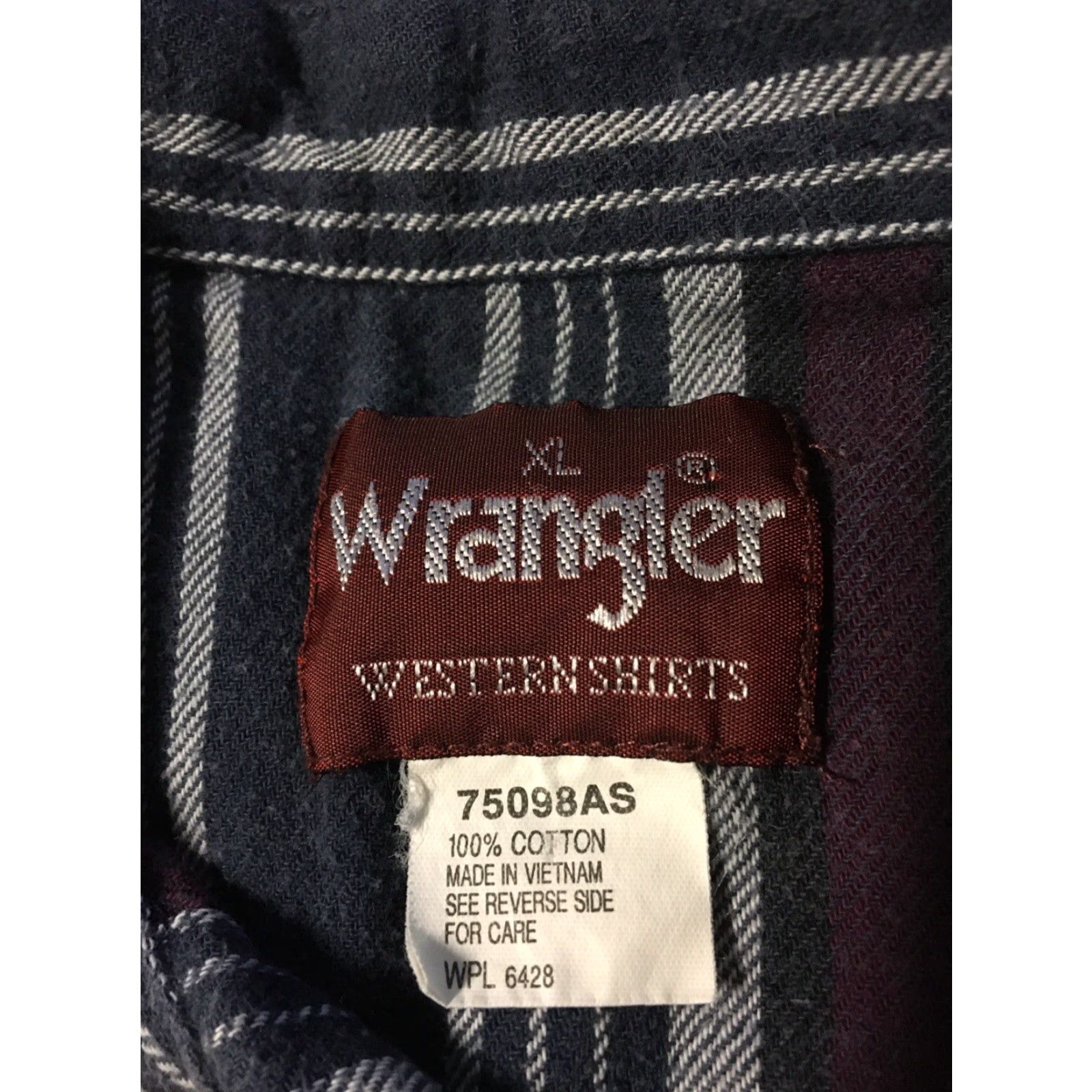 Wrangler VINTAGE Wrangler Striped Pearl Snap Shirt Western Cowboy Rodeo Aztec Grunge 90s XL Blue Cotton Button-Up Mens Size US XL / EU 56 / 4 - 3 Thumbnail