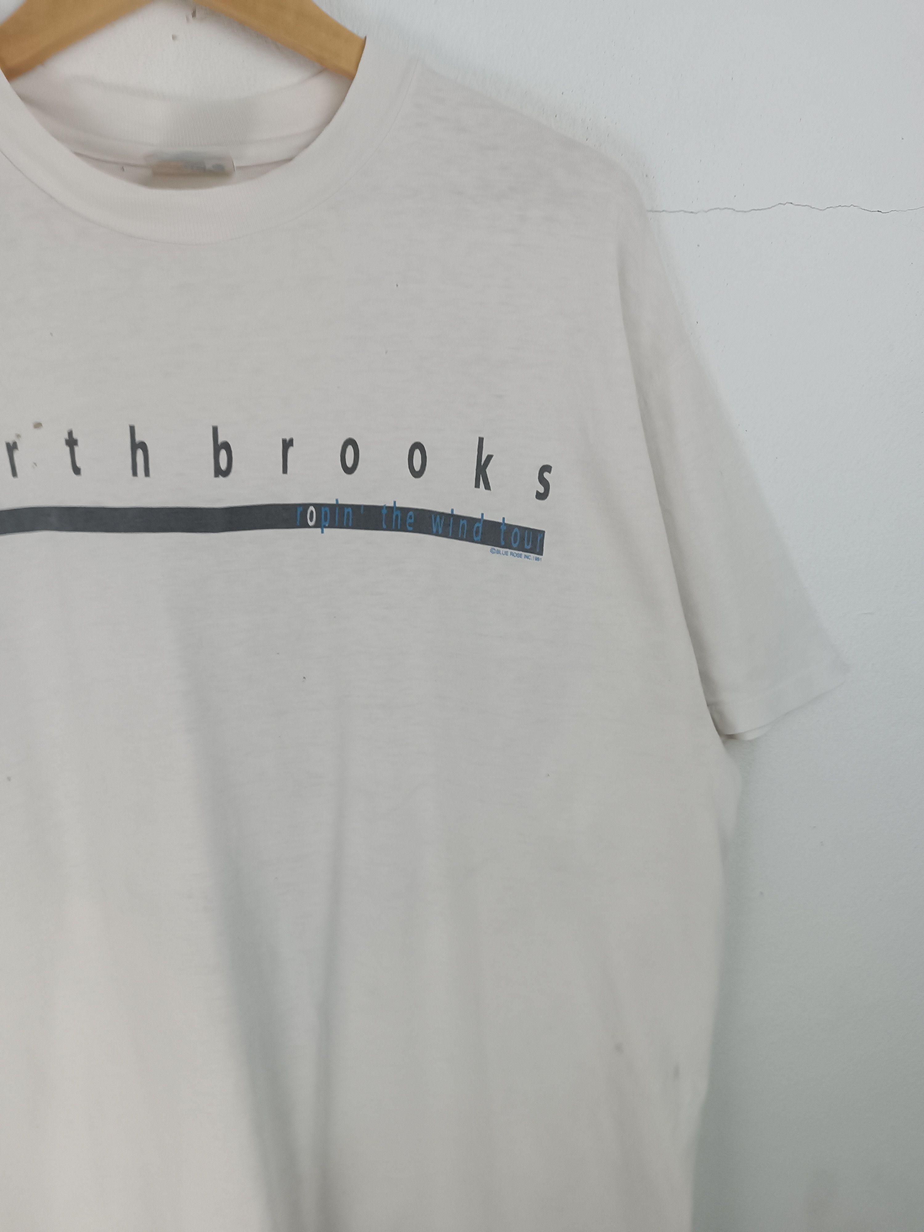 Band Tees THRASHED FADED VINTAGE 90'S GARTH BROOKS SHAMELESS COUNTRY Size US XL / EU 56 / 4 - 6 Thumbnail