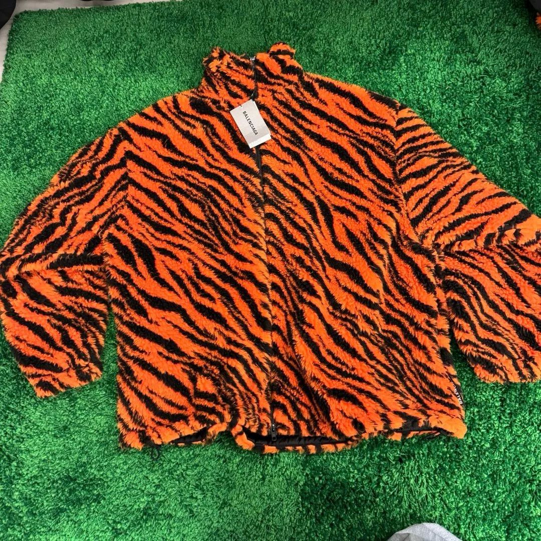 Balenciaga Balenciaga SS22 Tiger Stripe Fleece Jacket Size US S / EU 44-46 / 1 - 1 Thumbnail