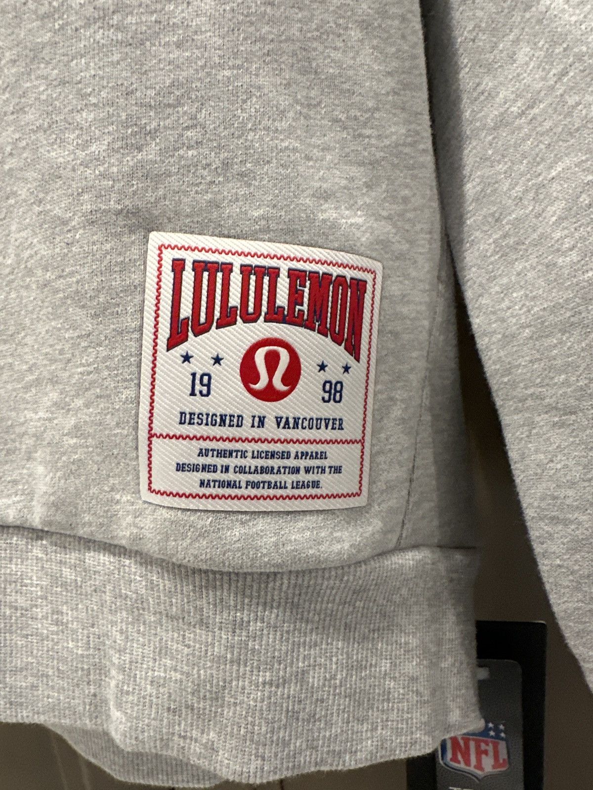 Lululemon Lululemon x NFL Denver Broncos Hoodie Size US M / EU 48-50 / 2 - 3 Thumbnail