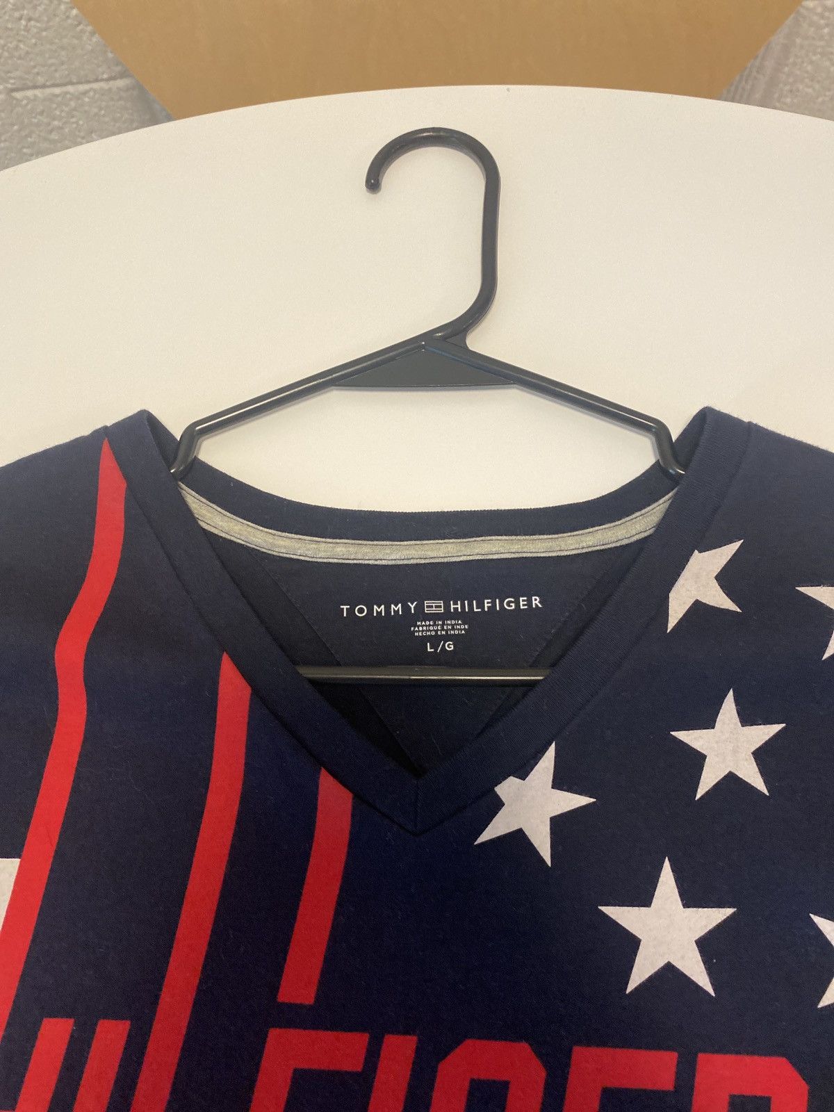 Tommy Hilfiger × Tommy Jeans × Vintage Vintage Tommy Hilfiger mens V-neck shirt Size US L / EU 52-54 / 3 - 4 Thumbnail