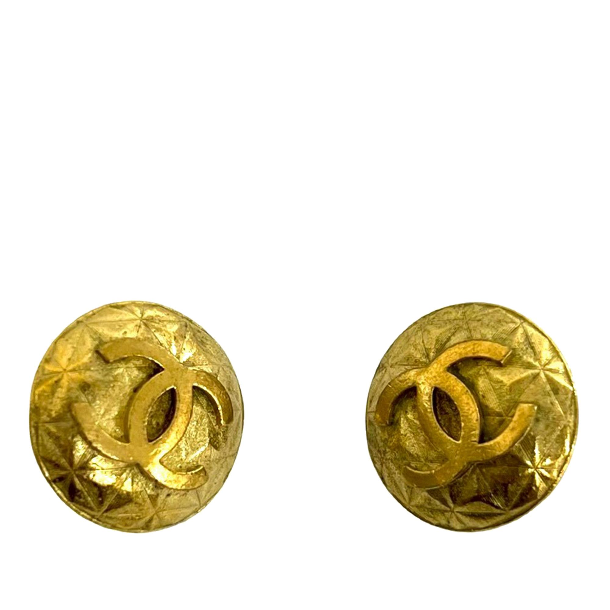 Chanel Chanel CC Gold Plated Clip On Earrings Size ONE SIZE - 1 Thumbnail