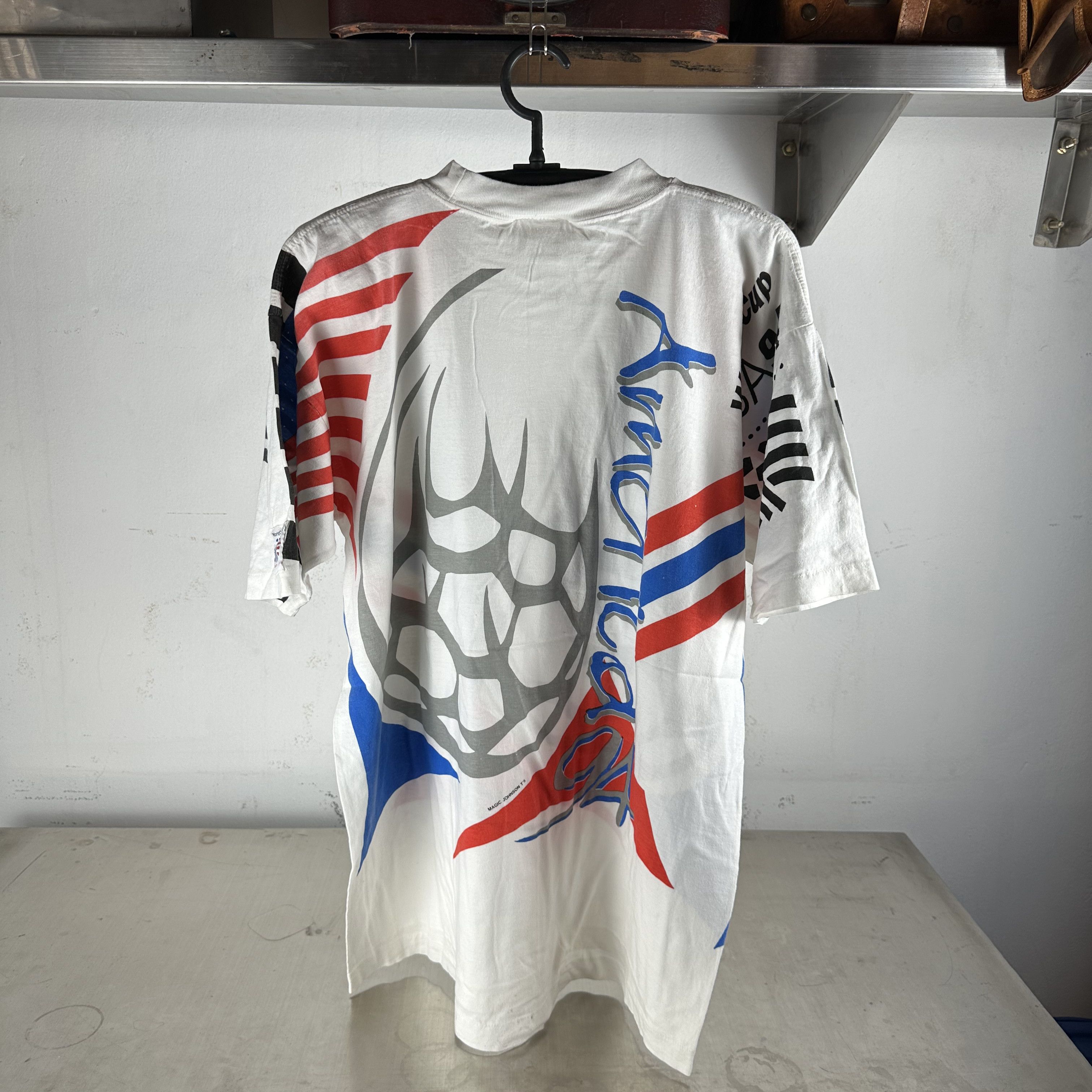 Vintage ​1994 USA Soccer World Cup America All Over Print T-Shirt Size US XL / EU 56 / 4 - 3 Thumbnail