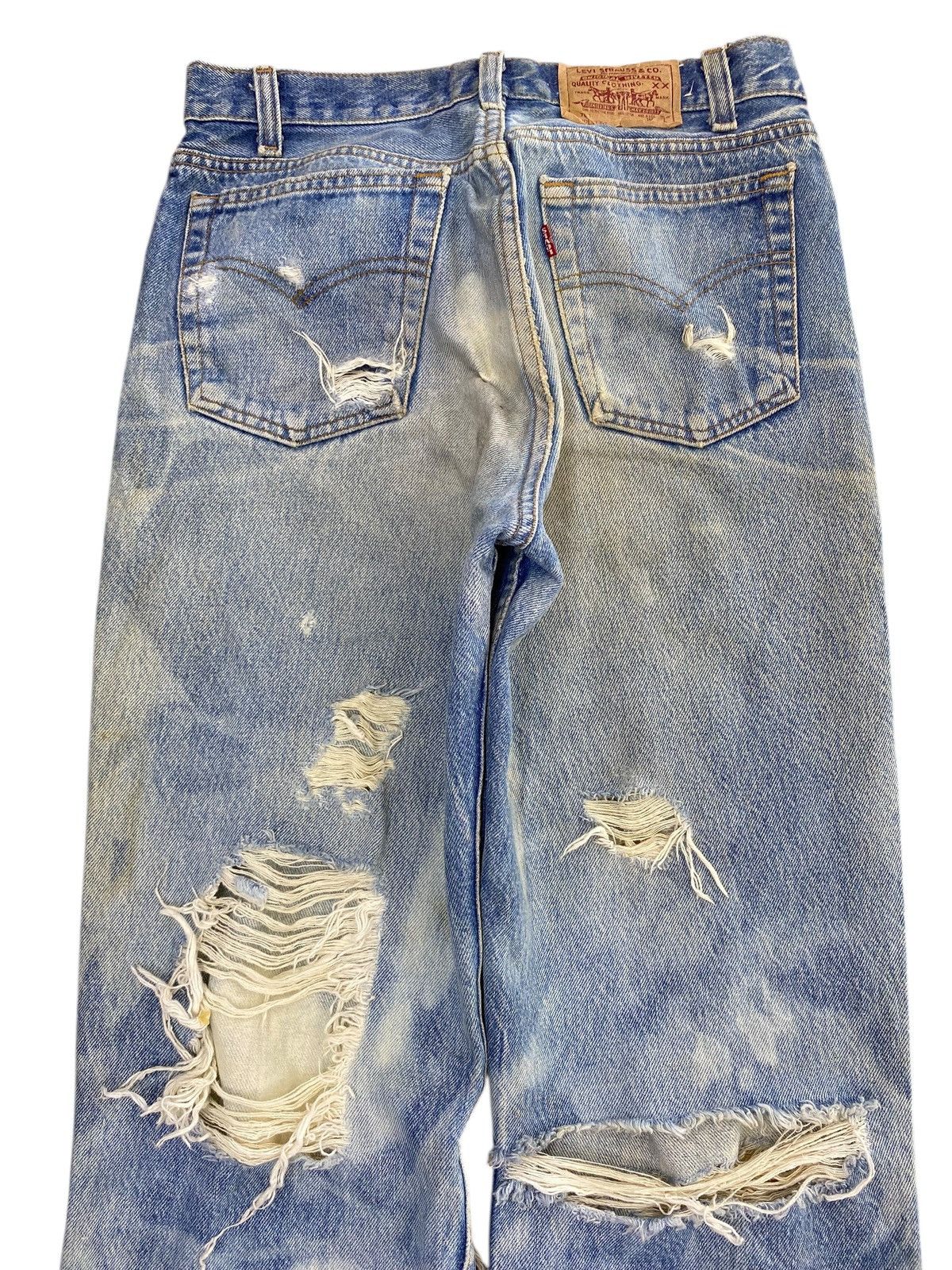 Levi's Levi’s Acid Wash Distressed Style Loose Jeans Size US 27 - 4 Thumbnail