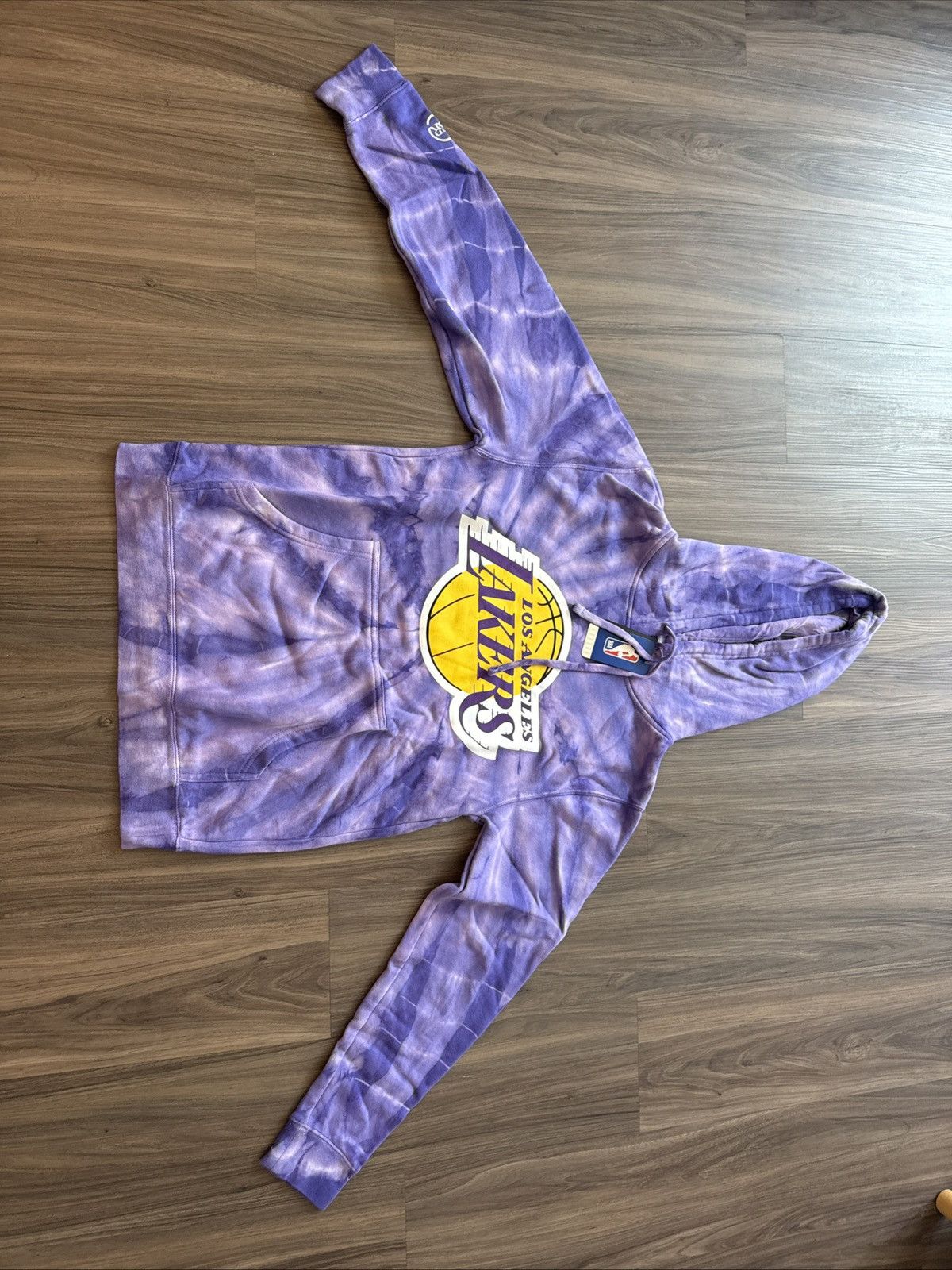Young And Reckless Young & Reckless LA Lakers Tie Dye Hoodie Men’s Size S Size US S / EU 44-46 / 1 - 2 Thumbnail