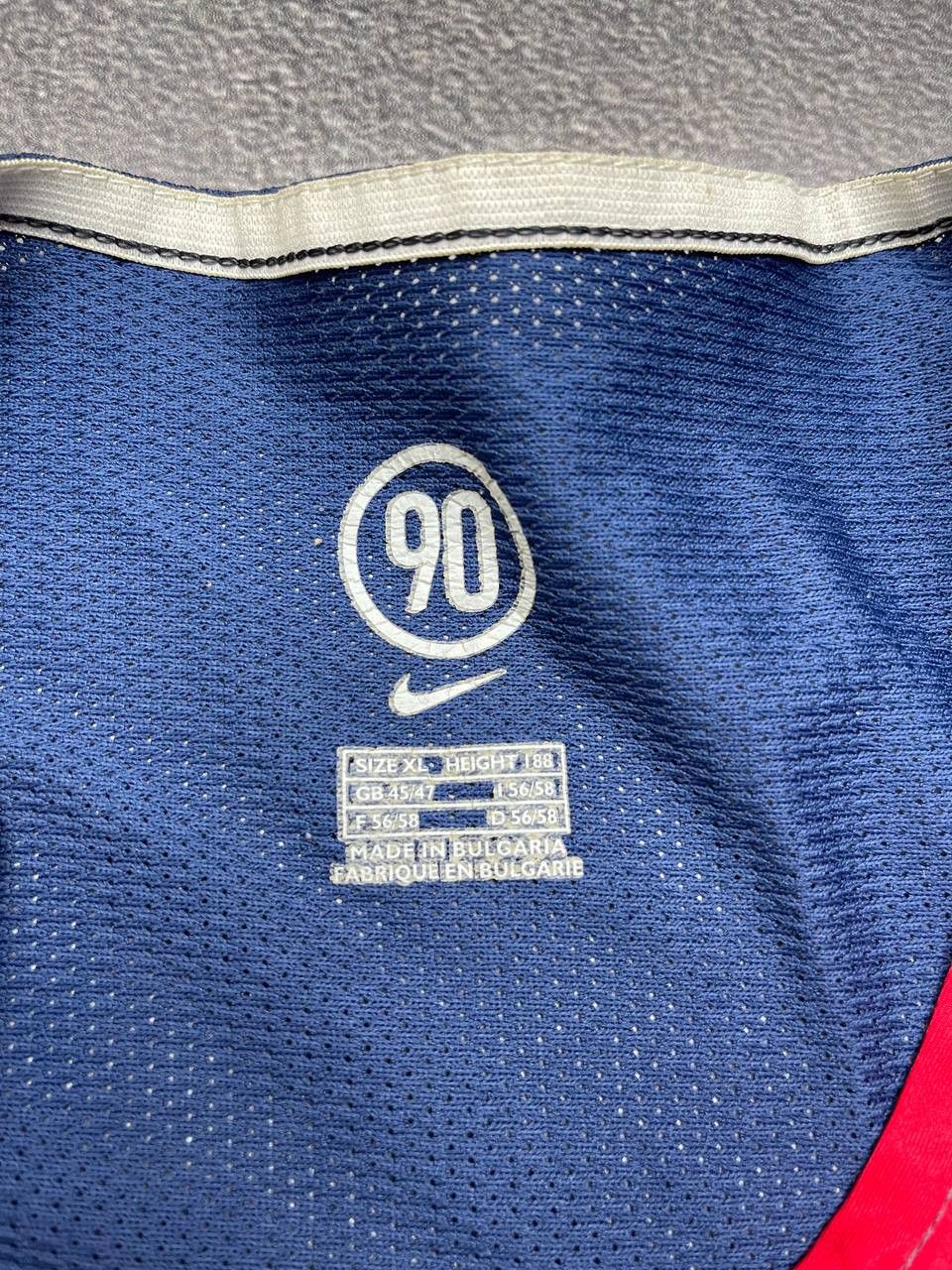 Nike Vintage Paris Saint-Germain 2004/2005 Football Shirt Jersey Size US XL / EU 56 / 4 - 5 Thumbnail