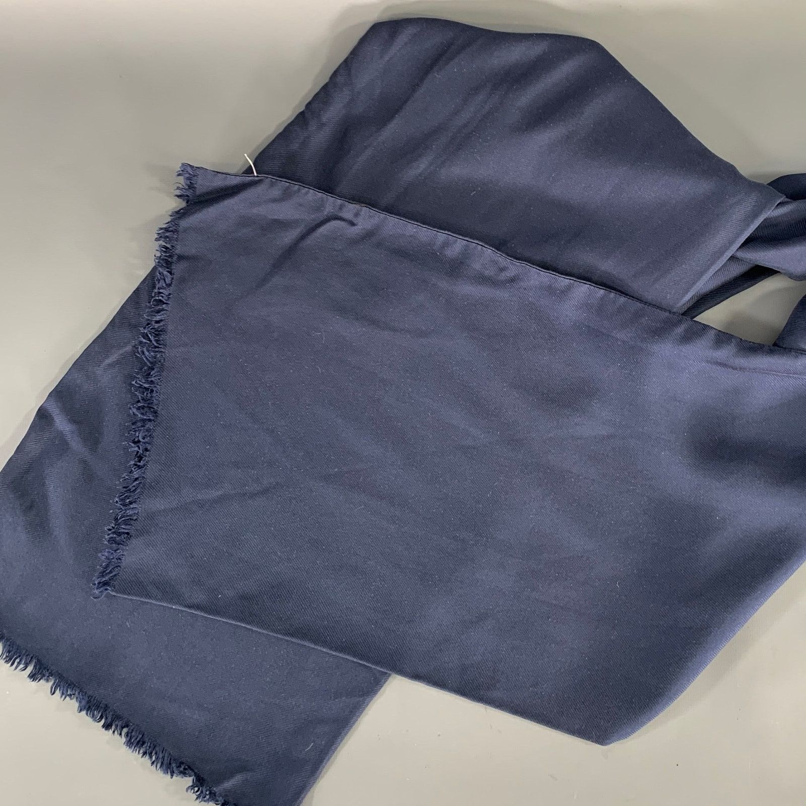Other NO BRAND Navy Silk Blend Scarves Size ONE SIZE - 3 Thumbnail