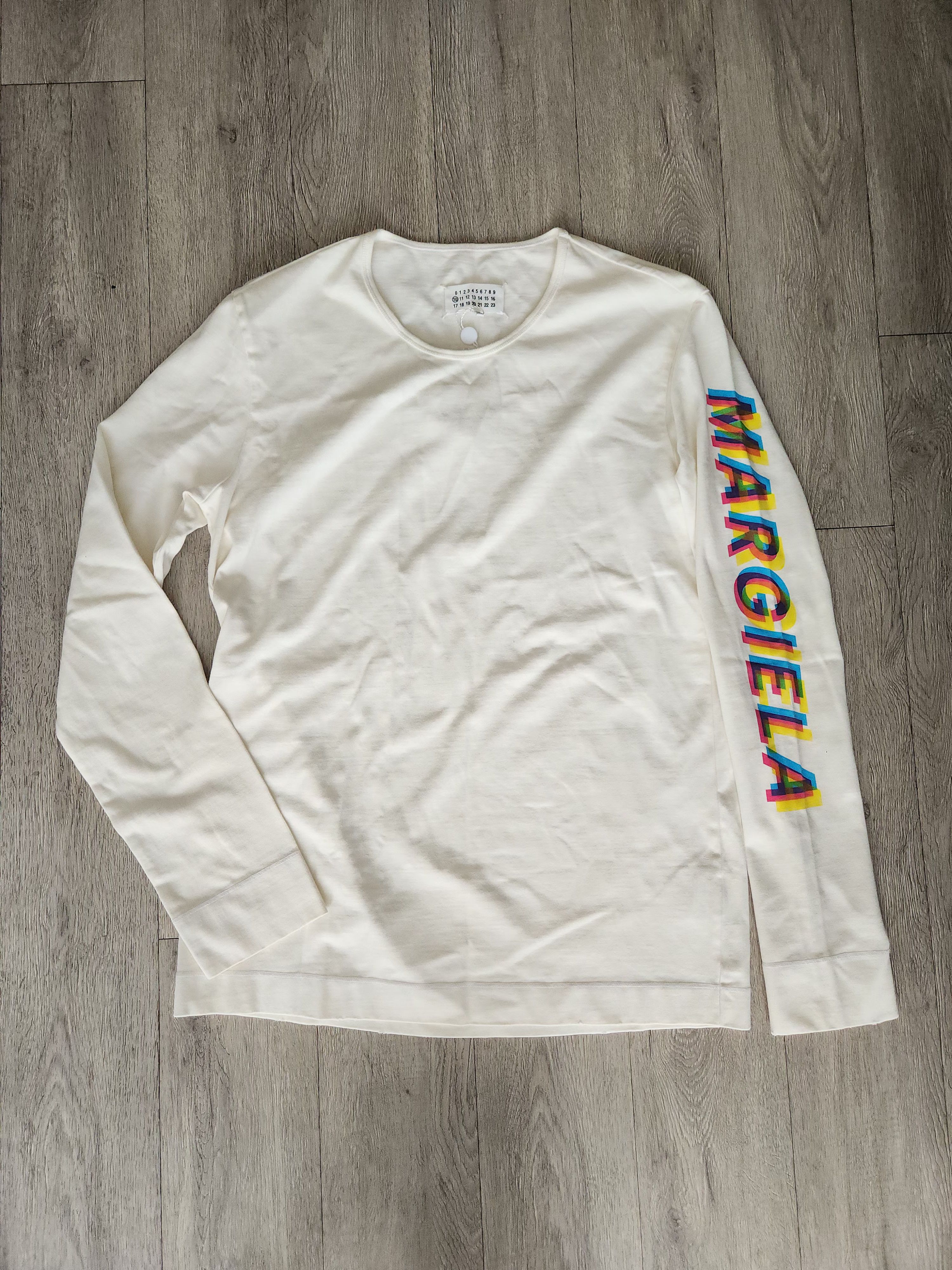 Maison Margiela Maison Margiela "You Are Not Powerless" long sleeve shirt Size US XL / EU 56 / 4 - 3 Thumbnail