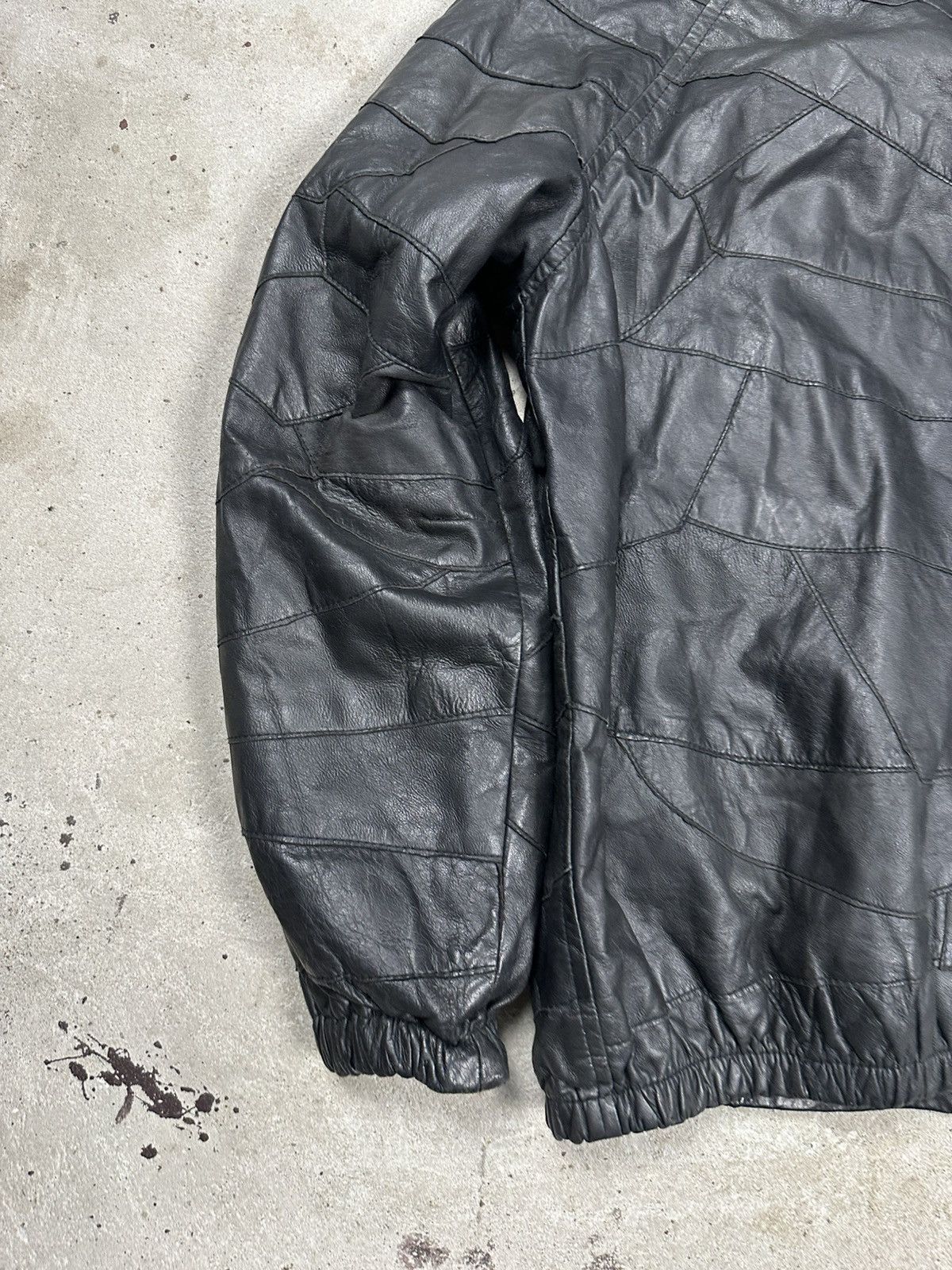 Japanese Brand Vintage Y2K Black Patchwork Leather Bomber Jacket Size US M / EU 48-50 / 2 - 10 Thumbnail