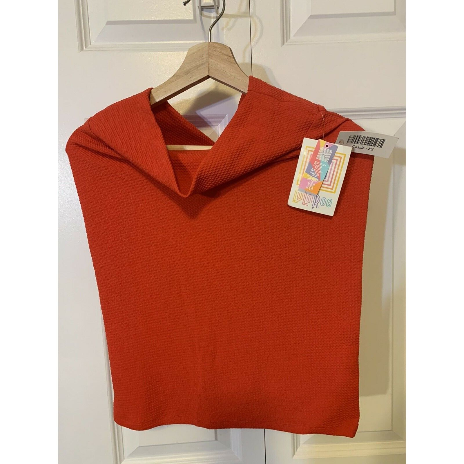 Other NEW Lularoe Women’s Sz XS Cassie Red Textured Skirt Size 25" / US 0 / IT 36 - 3 Thumbnail