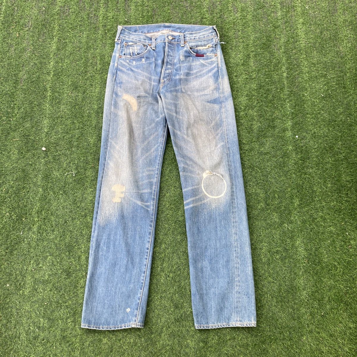 Levi's VINTAGE LEVI’S BIG E 501 SELVEDGE DISTRESSED JEANS Size US 32 / EU 48 - 1 Thumbnail