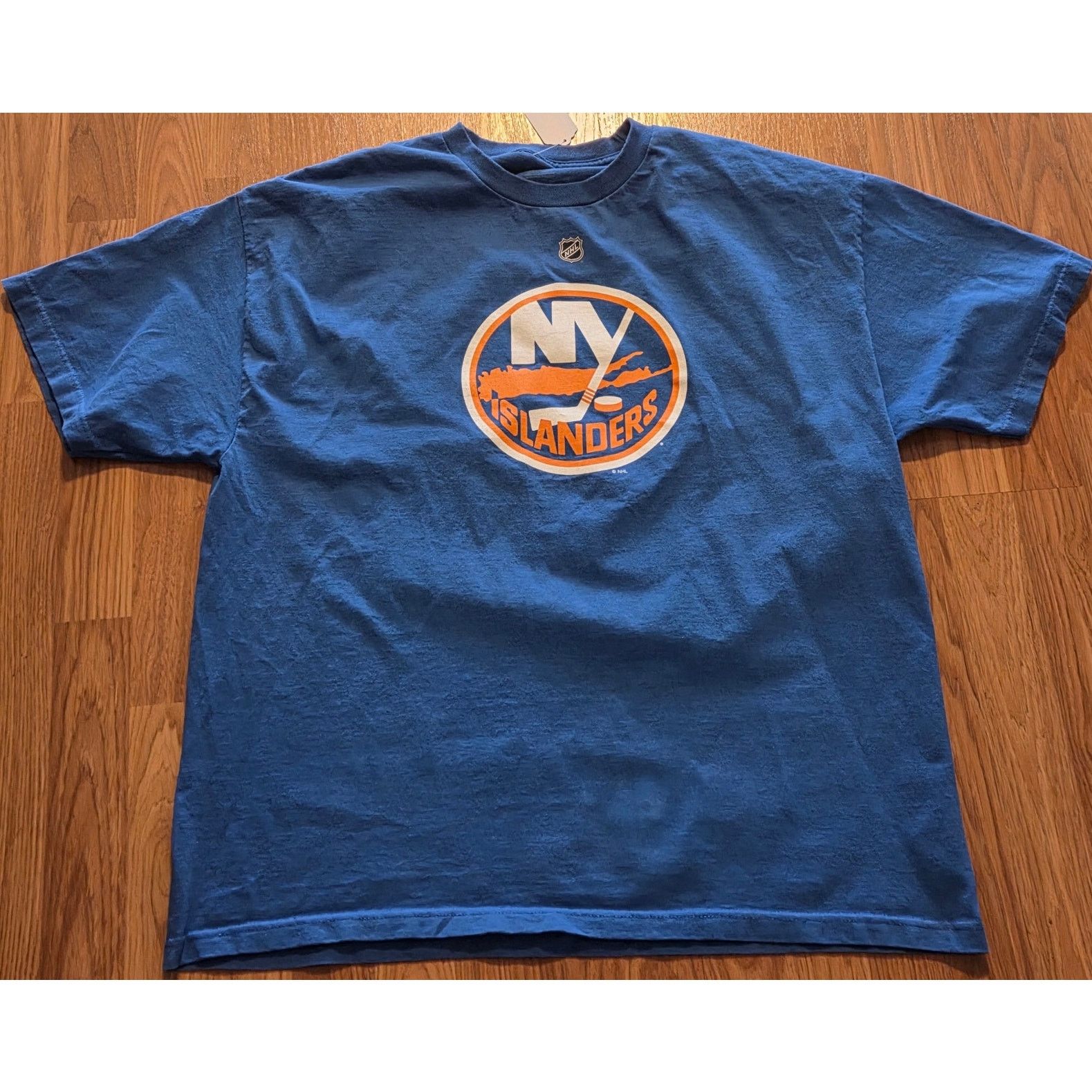 Reebok New York Islanders Tavares Royal Blue Reebok T-Shirt 2XL Size US XXL / EU 58 / 5 - 2 Thumbnail