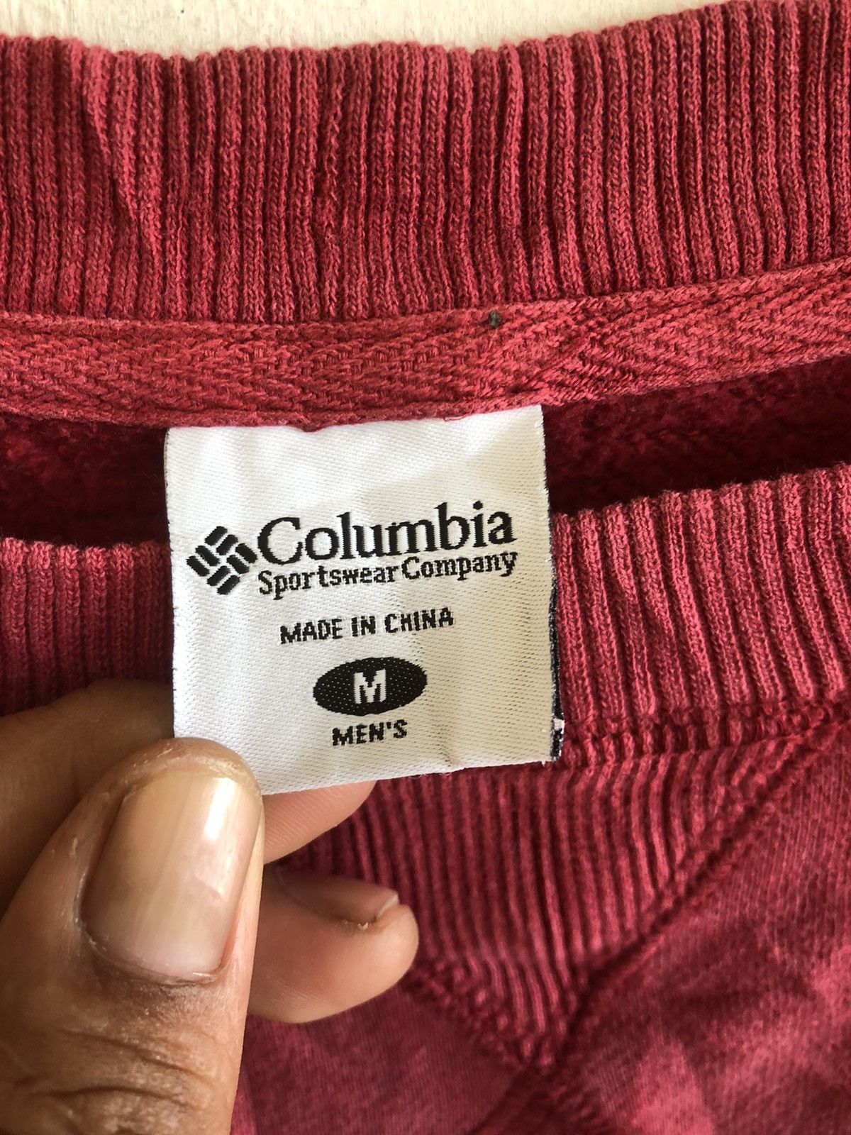 Columbia × Japanese Brand Vintage Y2K Columbia Embroided Sweatshirt Size US M / EU 48-50 / 2 - 6 Thumbnail