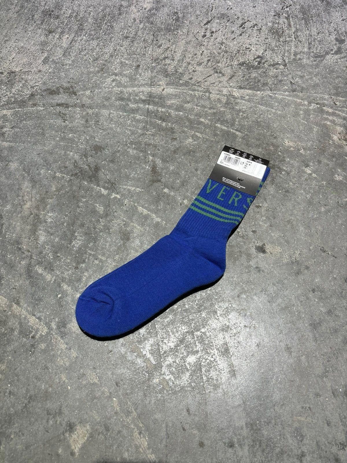 Versace [NEW] Versace Vintage Logo Socks Size ONE SIZE - 3 Thumbnail