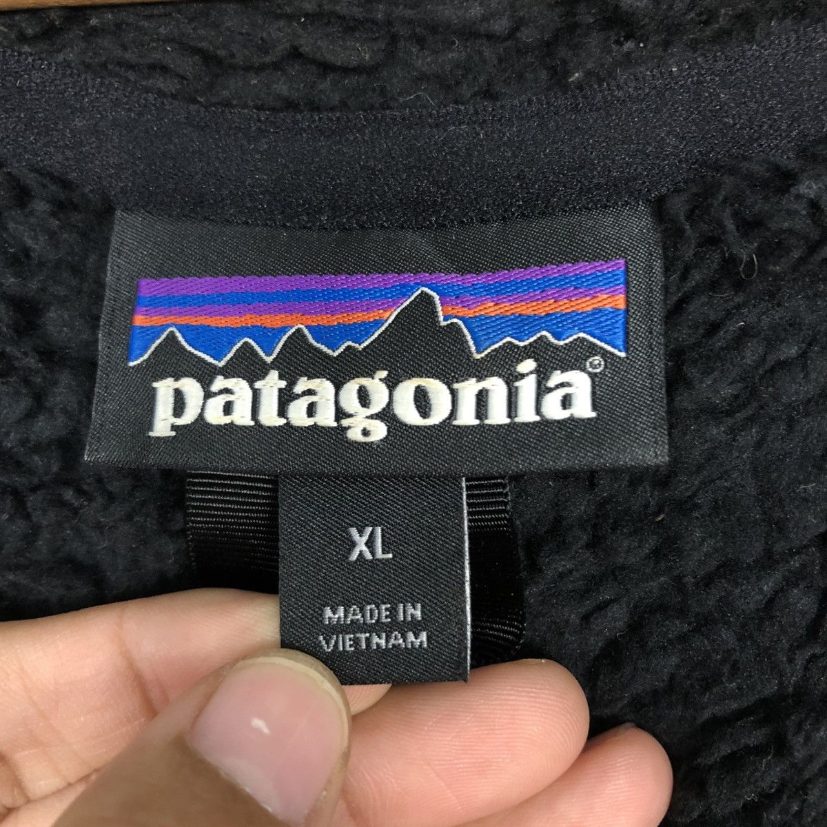 Patagonia 🔥RICH BLACK VINTAGE FLEECE JACKET PATAGONIA DIP PILE Size US XL / EU 56 / 4 - 22 Thumbnail
