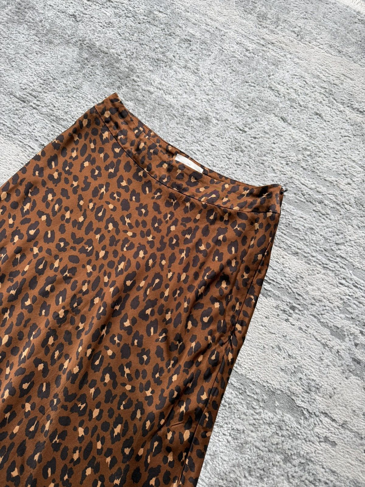 Sezane Sezane skirt leo print Size 24" / US 00 / IT 34 - 2 Thumbnail