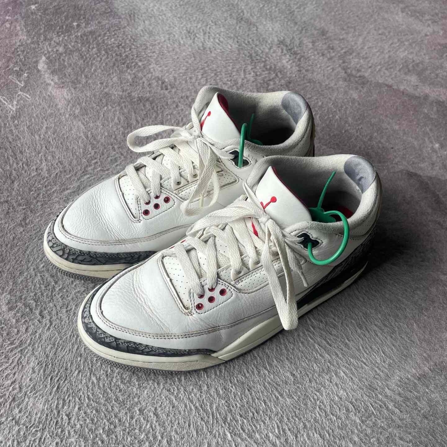 Nike Nike Distressed White Lowtop Sneakers 40 Men Size US 7.5 / EU 40-41 - 1 Thumbnail