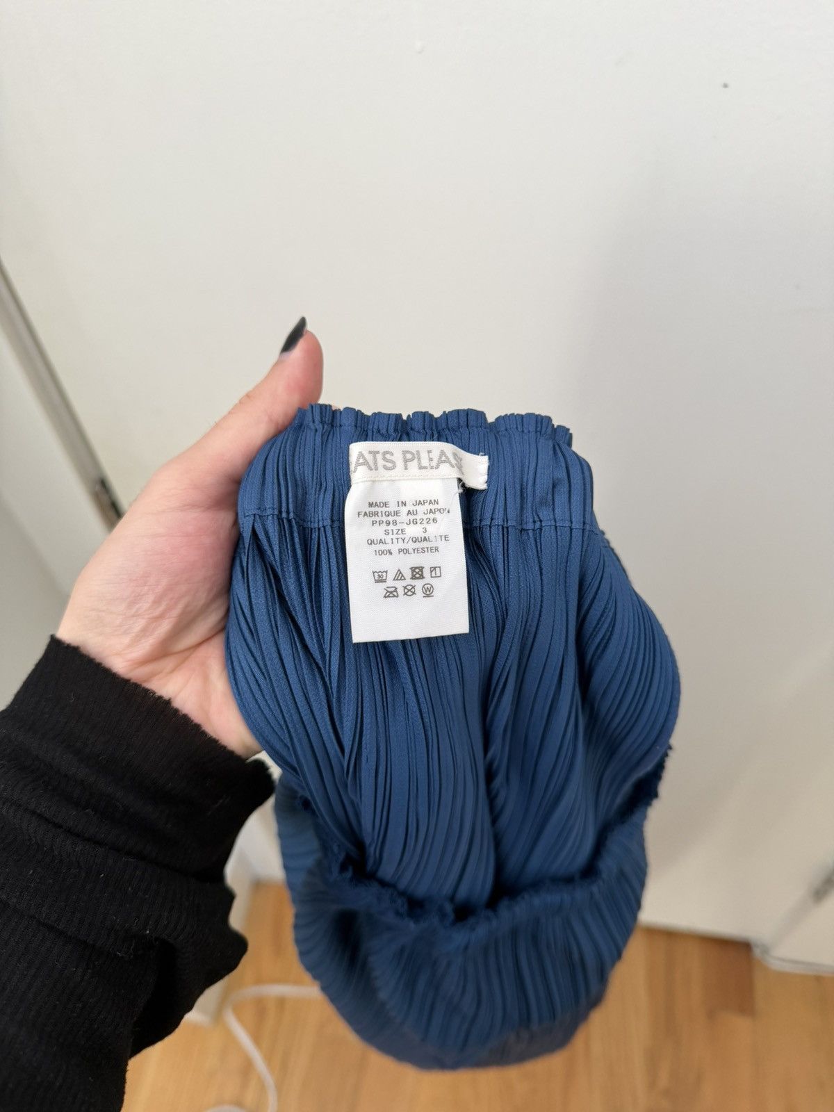 Pleats Please Issey Miyake Pleats Please Blue Pleated Skirt Size 28" / US 6 / IT 42 - 4 Thumbnail