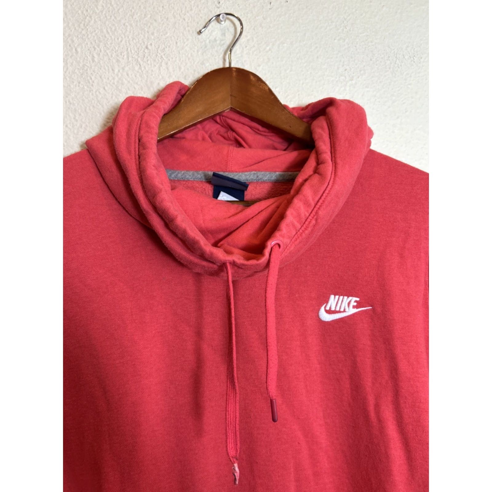 Nike Nike Hoodie Women’s Size Large Orange/Coral Funnel Neck Pullover 803636-850 Size L / US 10 / IT 46 - 3 Thumbnail