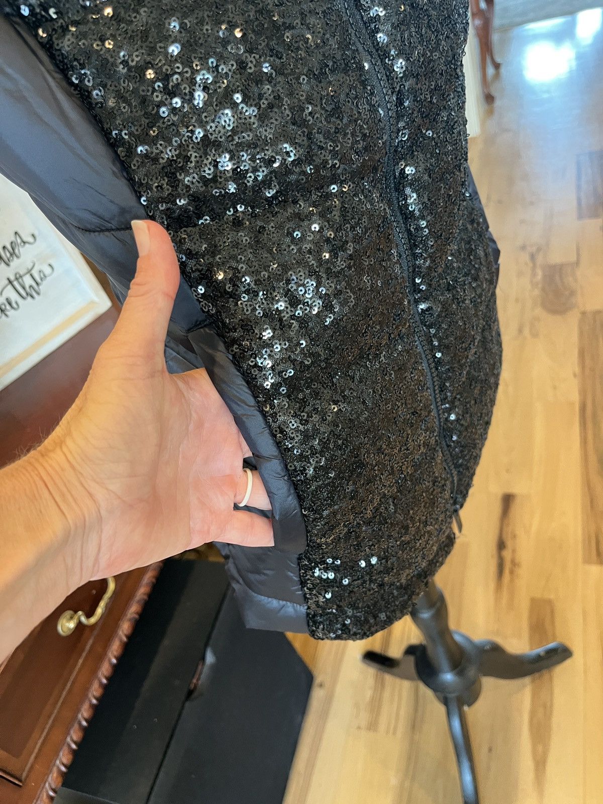 Chicos Chicos Zenergy Black Sequin Zip Vest Pockets New Womens 1 Size XS / US 0-2 / IT 36-38 - 3 Thumbnail