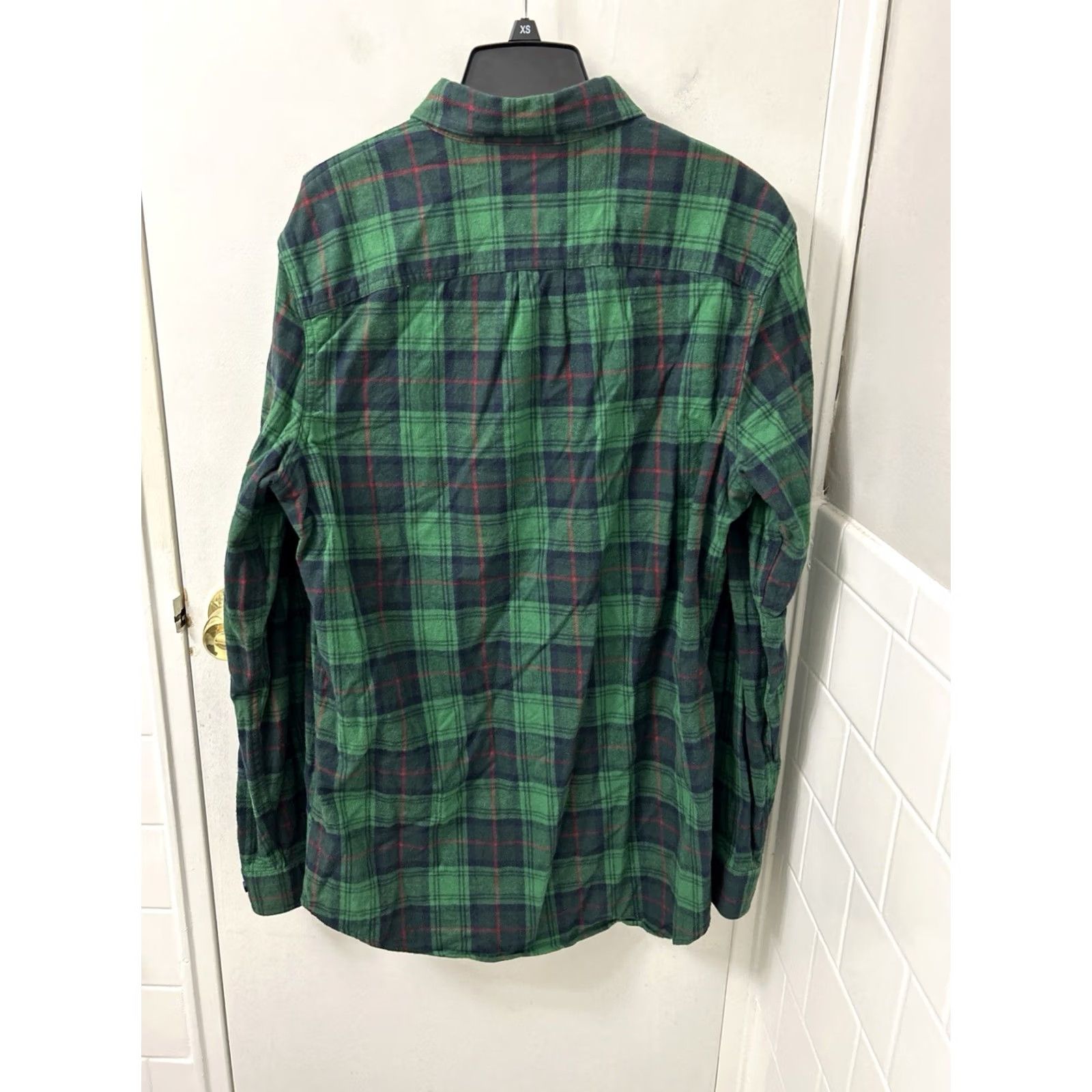 Vintage LL Bean Plaid Flannel Shirt Mens M Slim Button-Down Green 32.5” Pit 23” Vintage? No Size US M / EU 48-50 / 2 - 7 Thumbnail