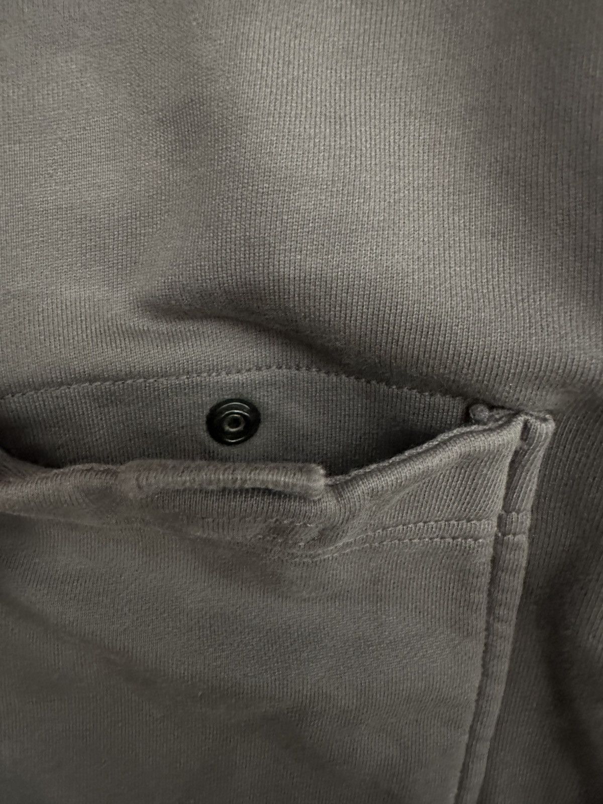 Stone Island Stone Island Pocket Crewneck Sweatshirt Charcoal Gray m vtg Size US M / EU 48-50 / 2 - 7 Thumbnail