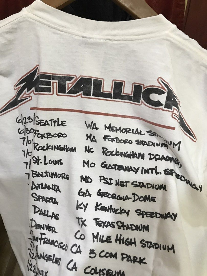 Vintage Vintage Metallica 2000 Tour T-shirt Size US L / EU 52-54 / 3 - 4 Thumbnail