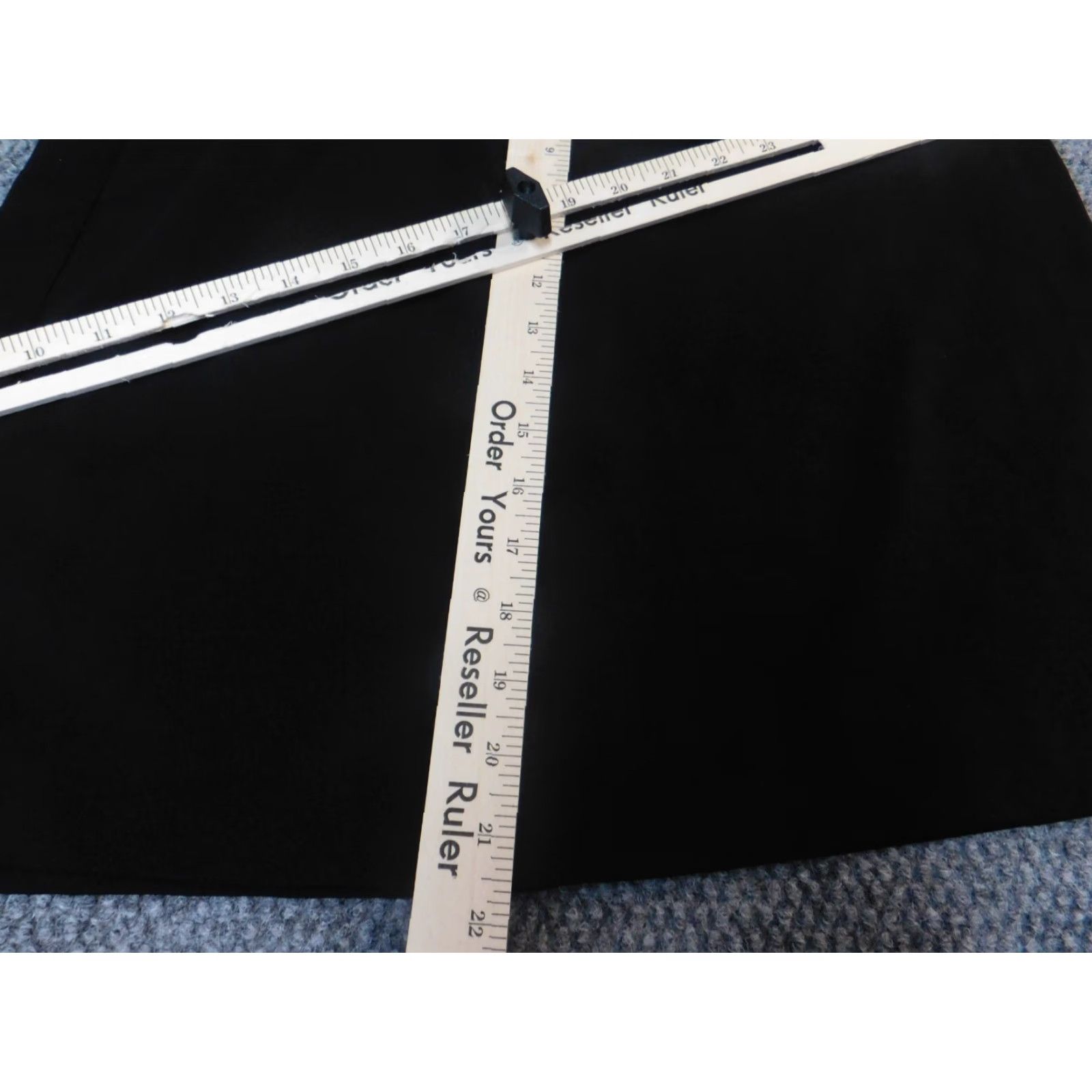 Vintage Positive Attitude Skirt Women's Regular Size 10P Black Knit Stretch A-Line Knee Length Zipper Casual Modern 2020s Size 32" / US 10 / IT 46 - 6 Thumbnail
