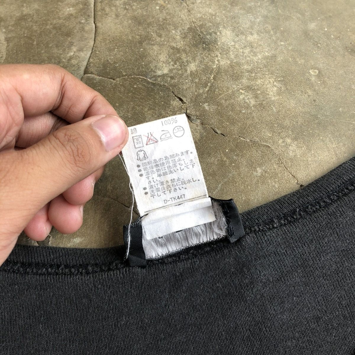 A.P.C. Vintage A.P.C. Blank Basic T-shirt Build Up Black Designer Size US S / EU 44-46 / 1 - 12 Thumbnail