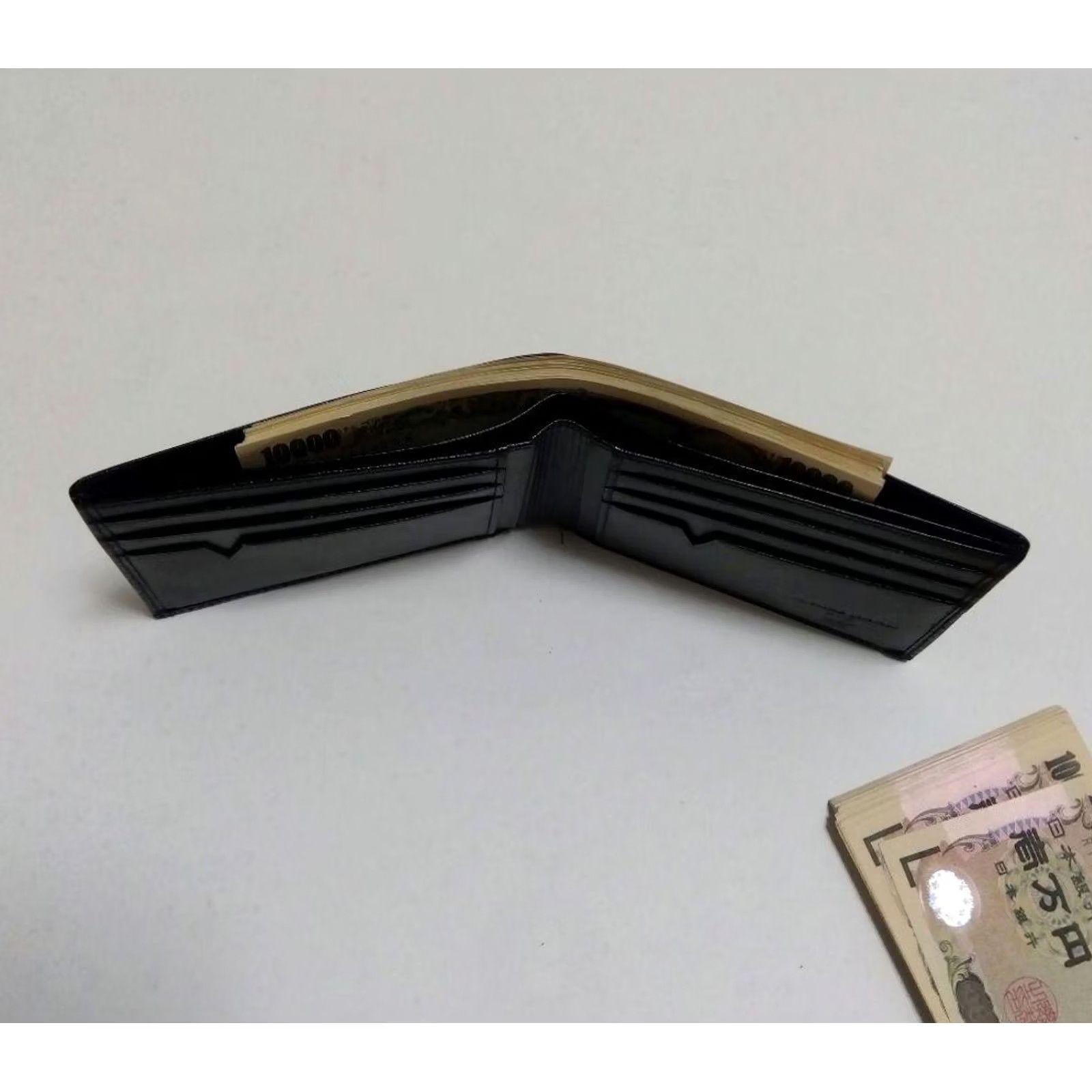 Valentino Valentino Garavani Men Wallet Roma Limited Edition VHTF Popular Products Size ONE SIZE - 6 Thumbnail