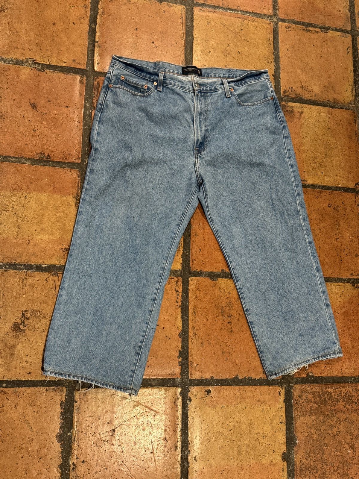 Abercrombie & Fitch Super baggy denim 40x30 Size US 40 / EU 56 - 1 Thumbnail